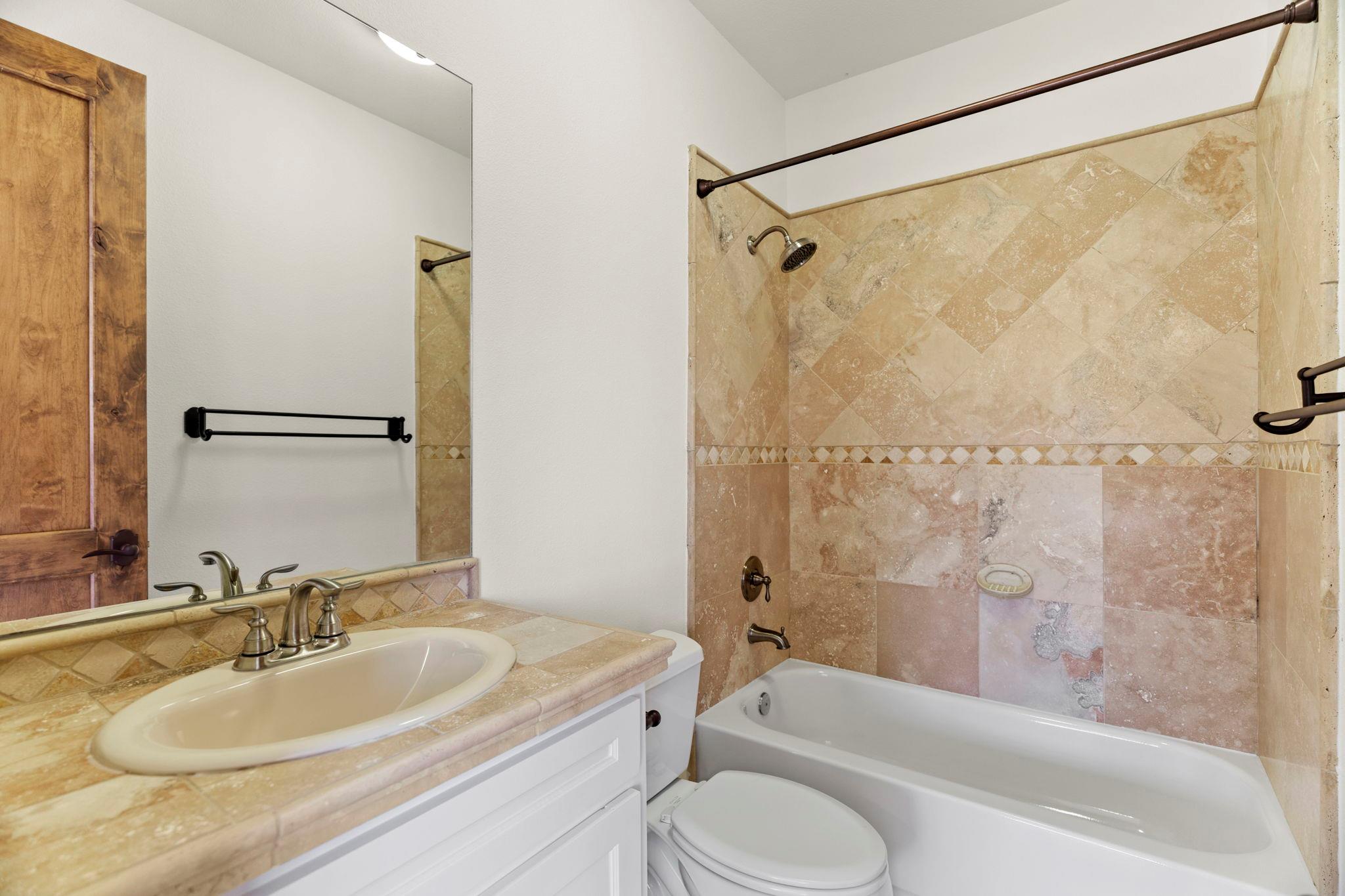 2180 La Ventana Pkwy, Driftwood, TX 78619