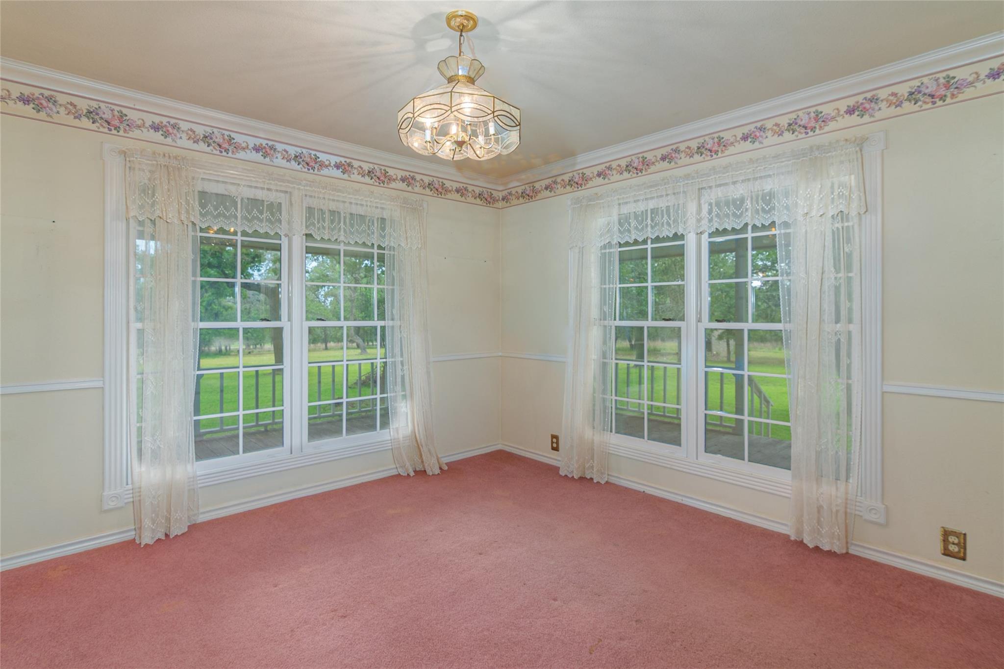 2981 Vivroux Ranch Rd, Seguin, TX 78155