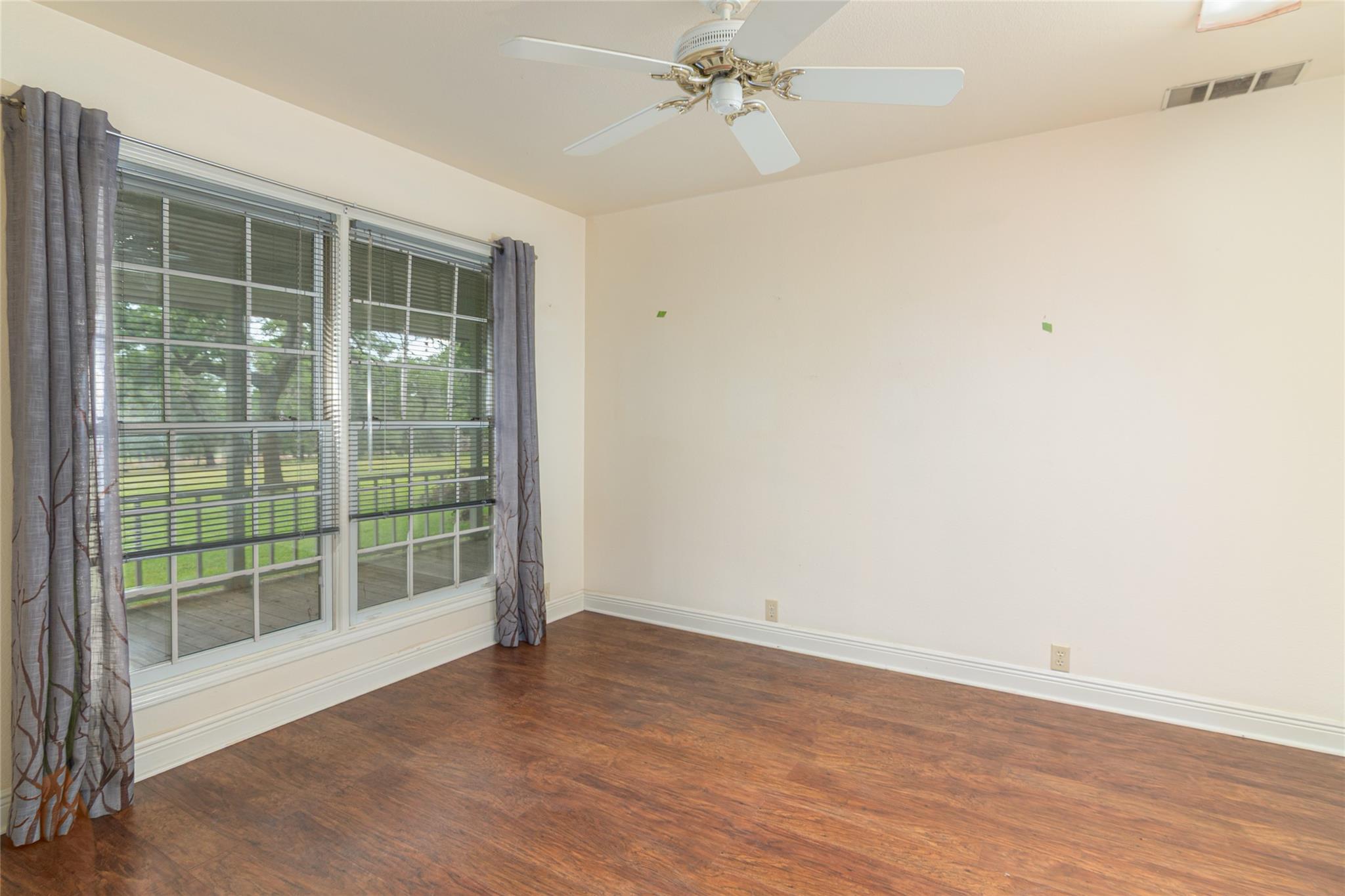 2981 Vivroux Ranch Rd, Seguin, TX 78155