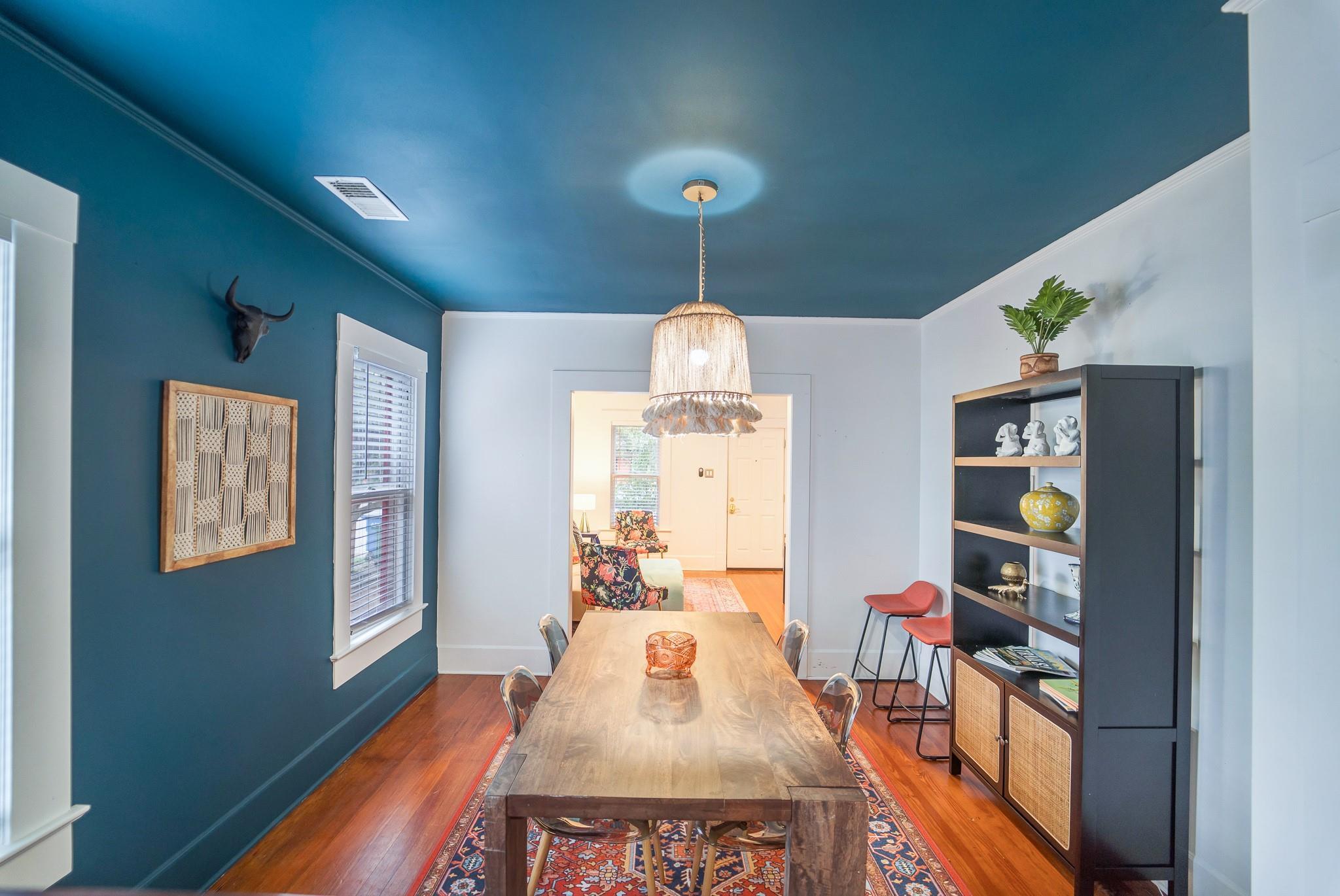 501 W 41st St, Austin, TX 78751