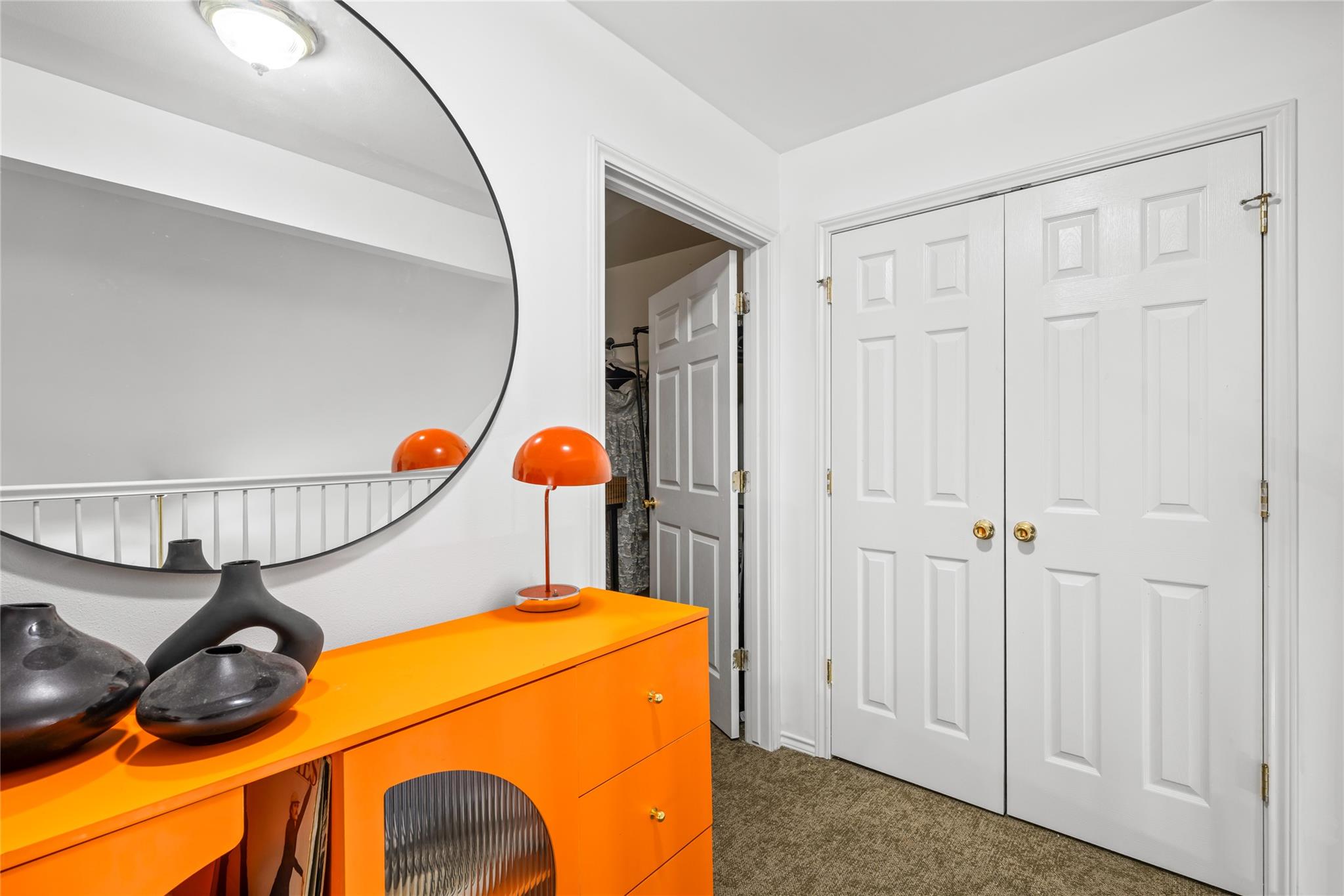 301 Buckeye Trl, La Grange, TX 78945