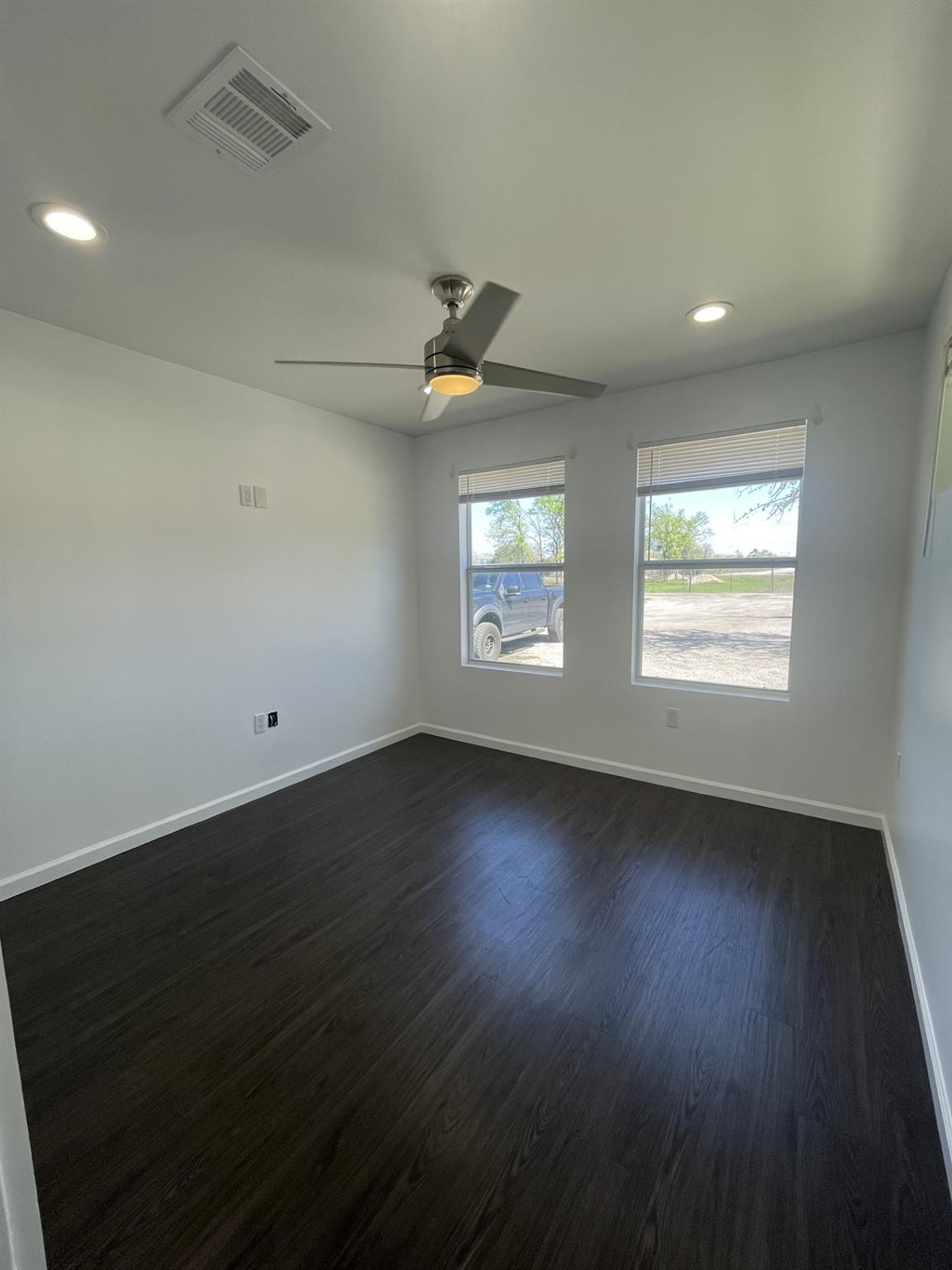 160 Pope Bnd S # D, Cedar Creek, TX 78612