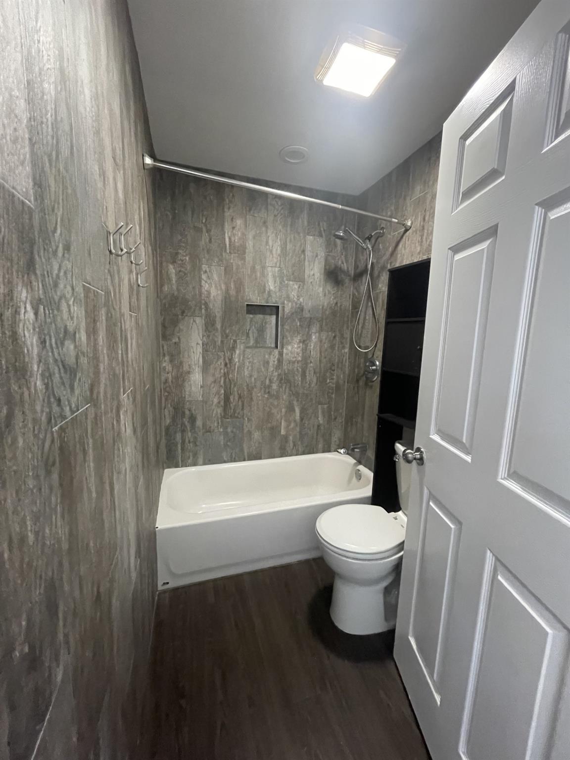 160 Pope Bnd S # D, Cedar Creek, TX 78612