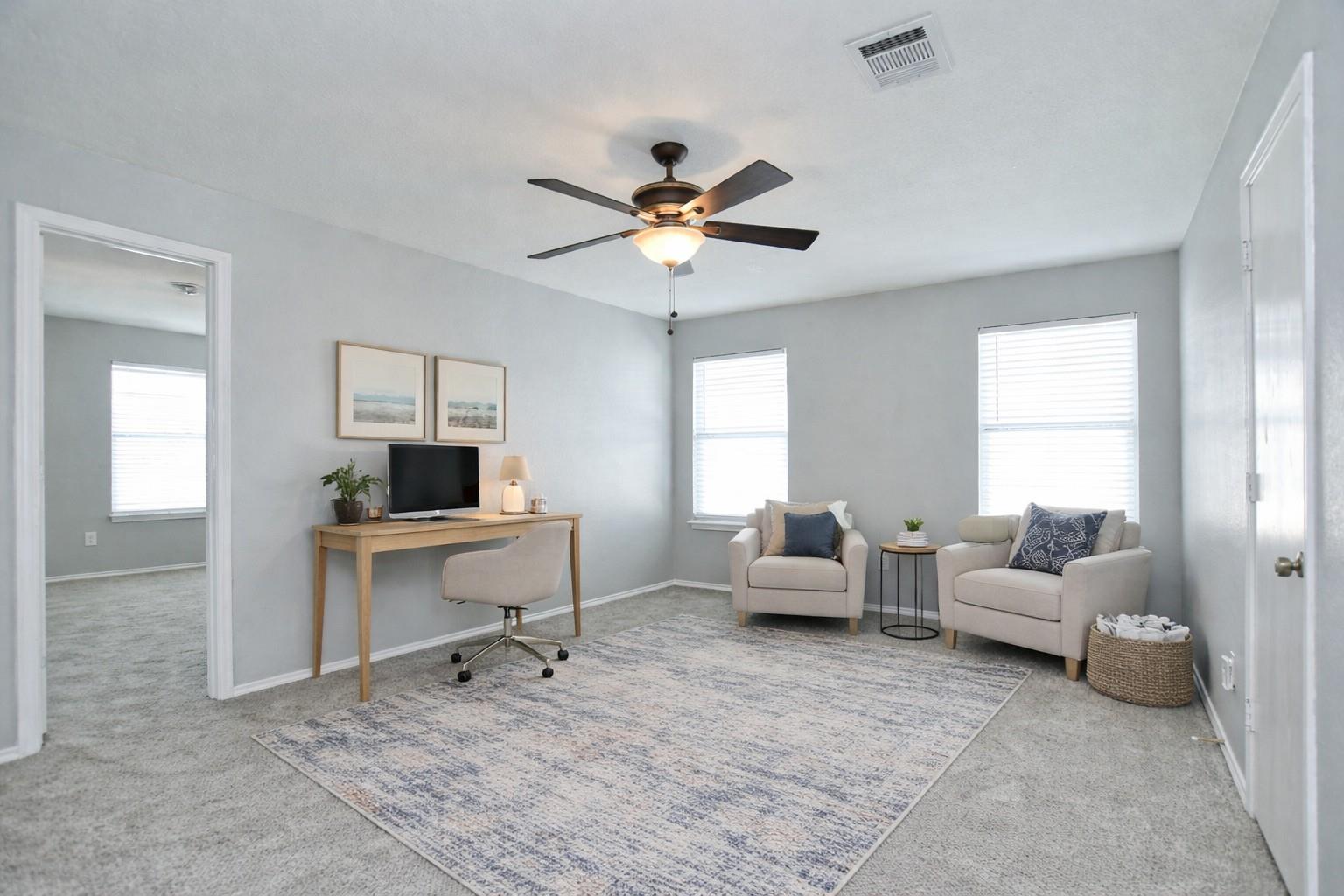 102 Blanco Woods Blvd, Elgin, TX 78621