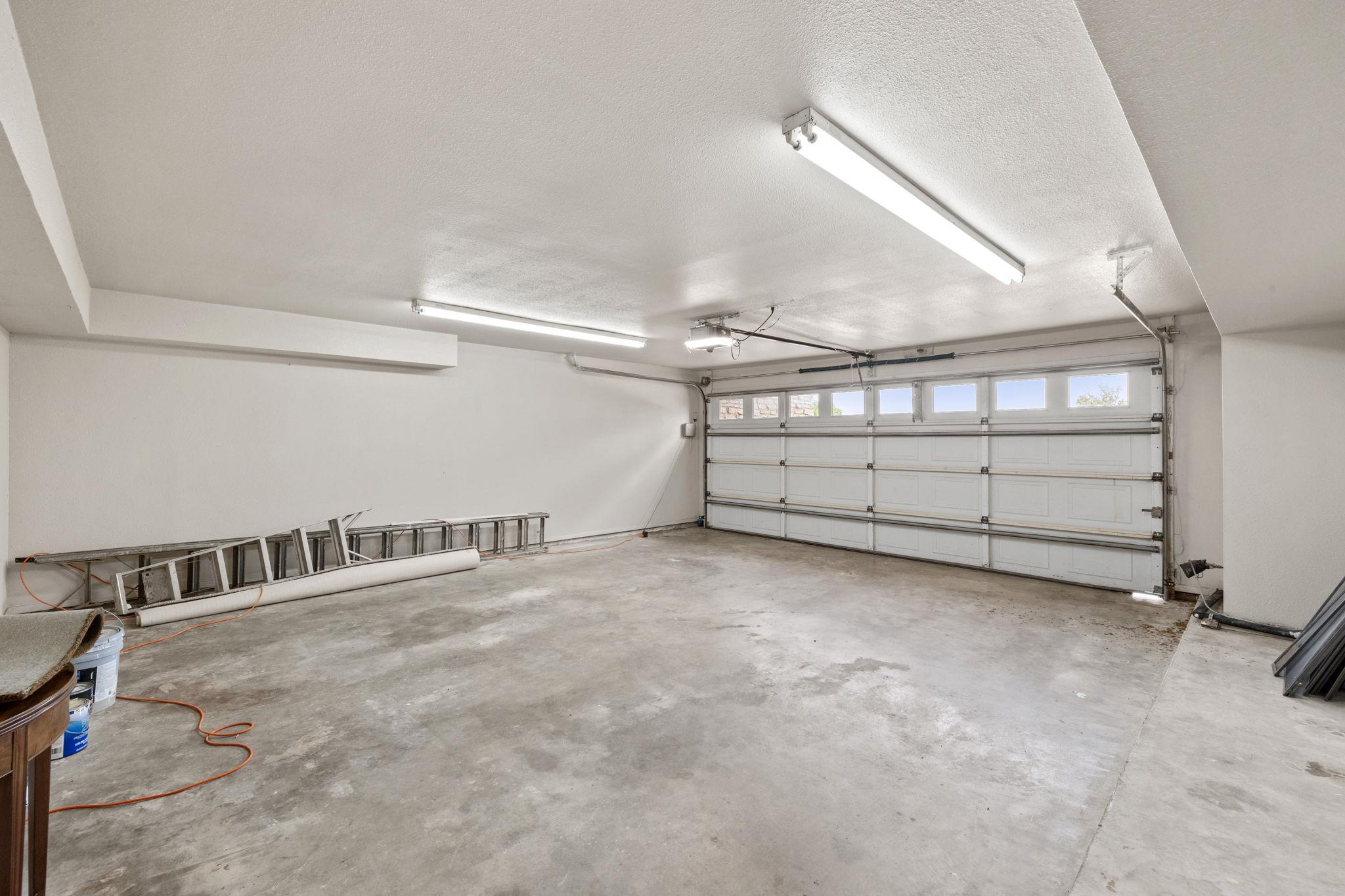 4700 Cat Mountain Dr, Austin, TX 78731