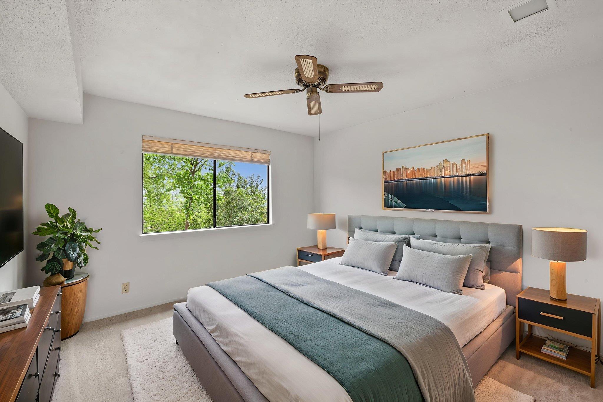 4700 Cat Mountain Dr, Austin, TX 78731