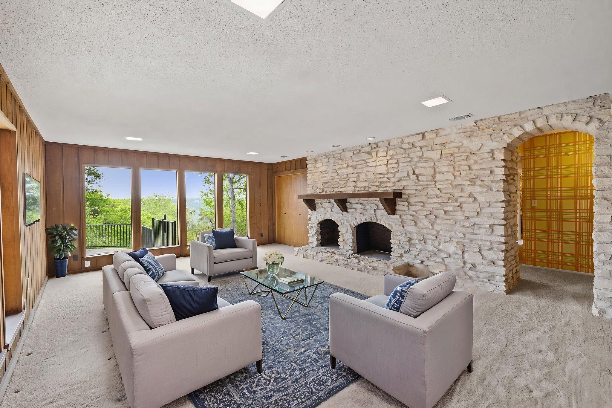 4700 Cat Mountain Dr, Austin, TX 78731