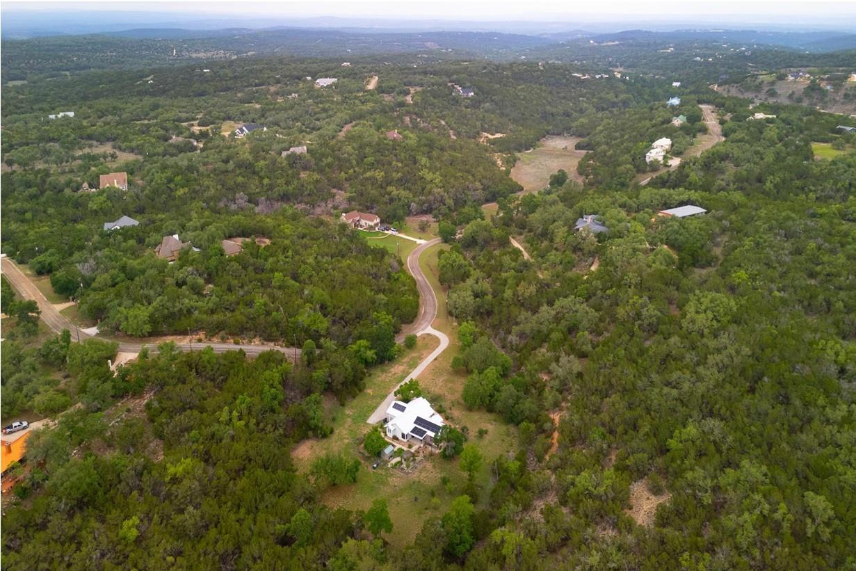 408 Stonegate Ln, Dripping Springs, TX 78620