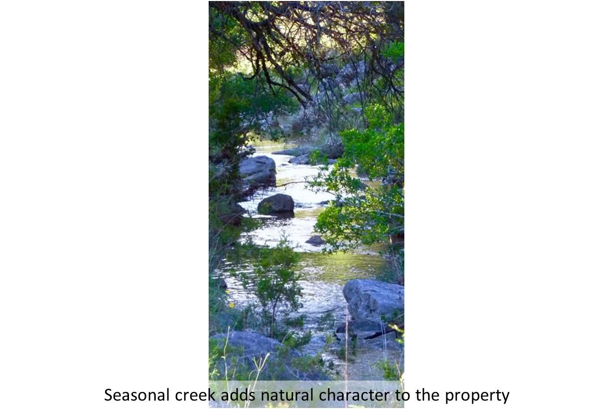 408 Stonegate Ln, Dripping Springs, TX 78620