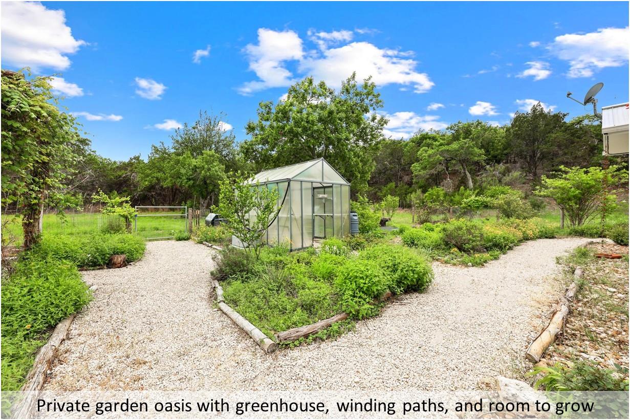 408 Stonegate Ln, Dripping Springs, TX 78620