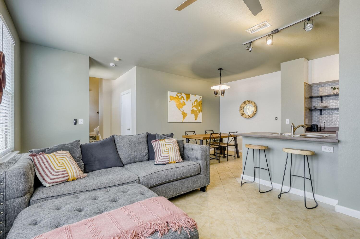 1201 Grove Blvd # 502, Austin, TX 78741