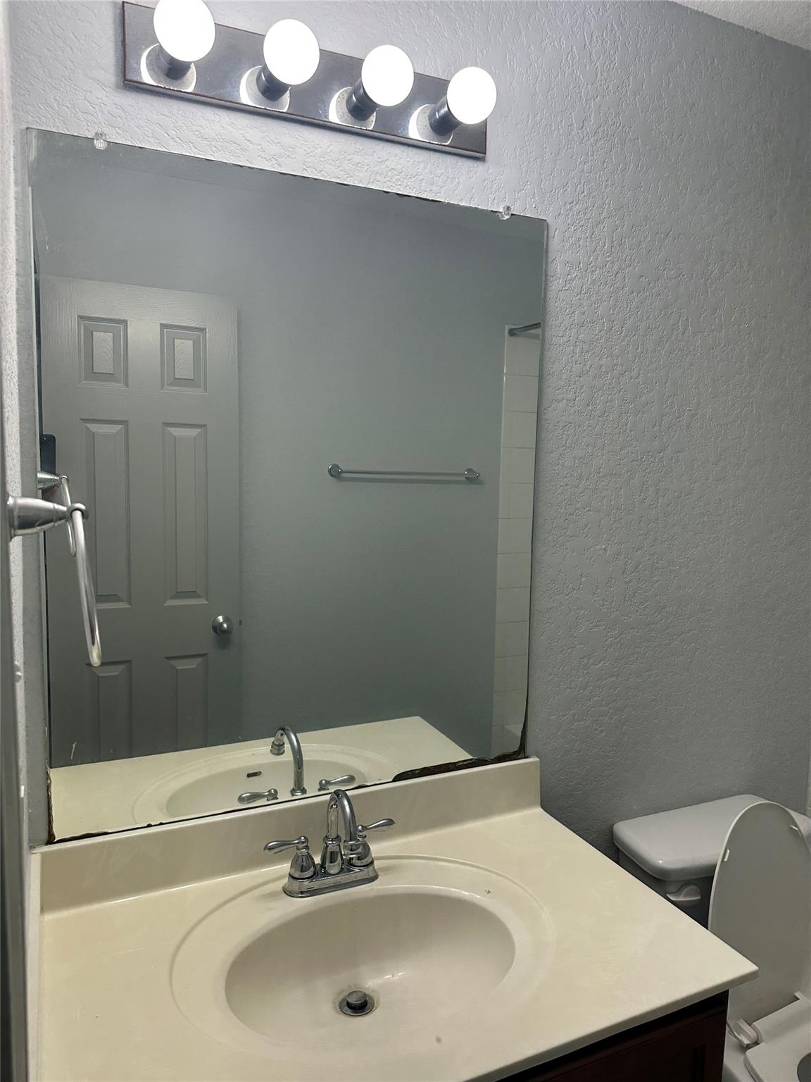 2234 Bentwood Dr, New Braunfels, TX 78130