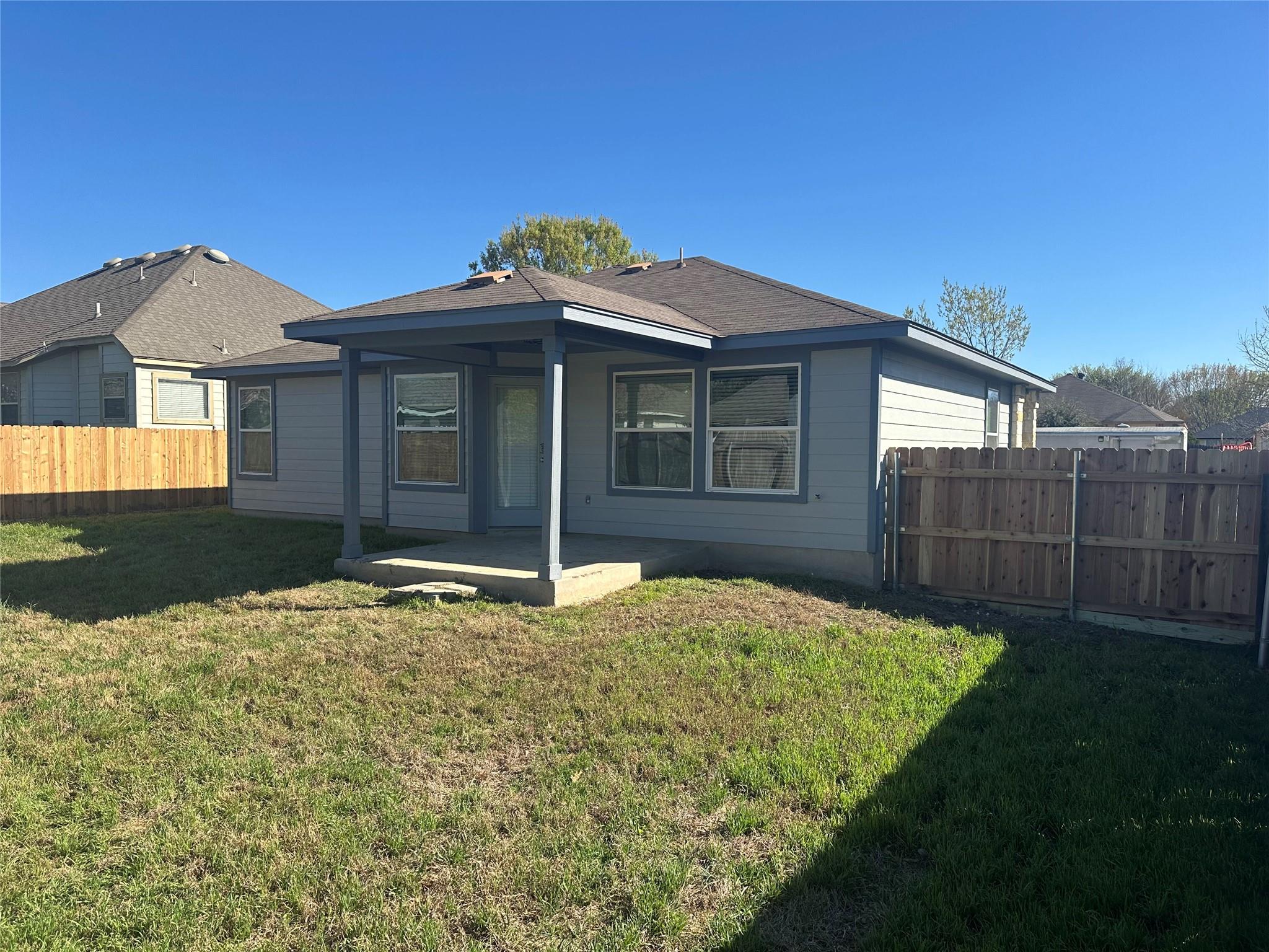 2234 Bentwood Dr, New Braunfels, TX 78130