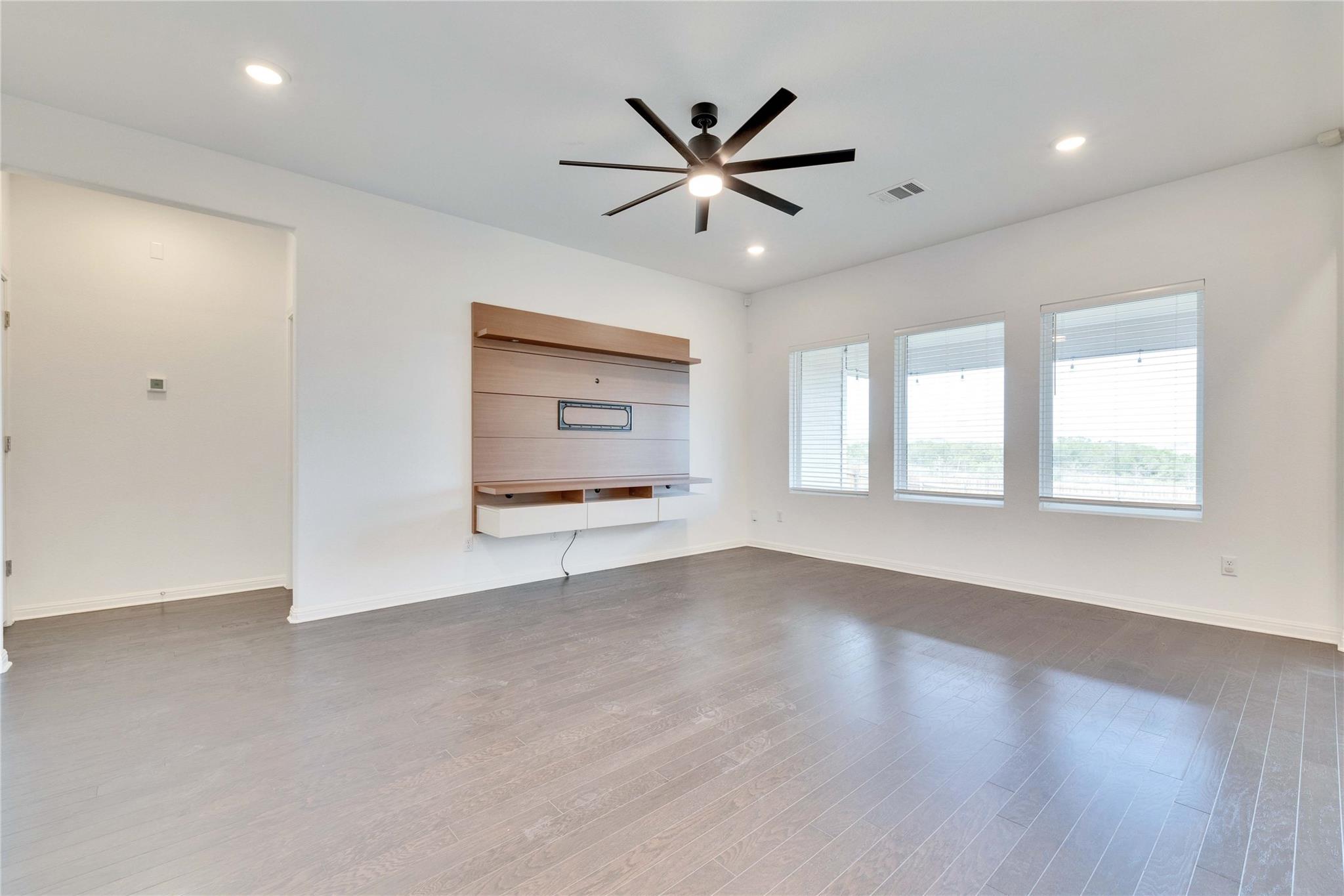 17728 Zinfandel Dr, Pflugerville, TX 78660