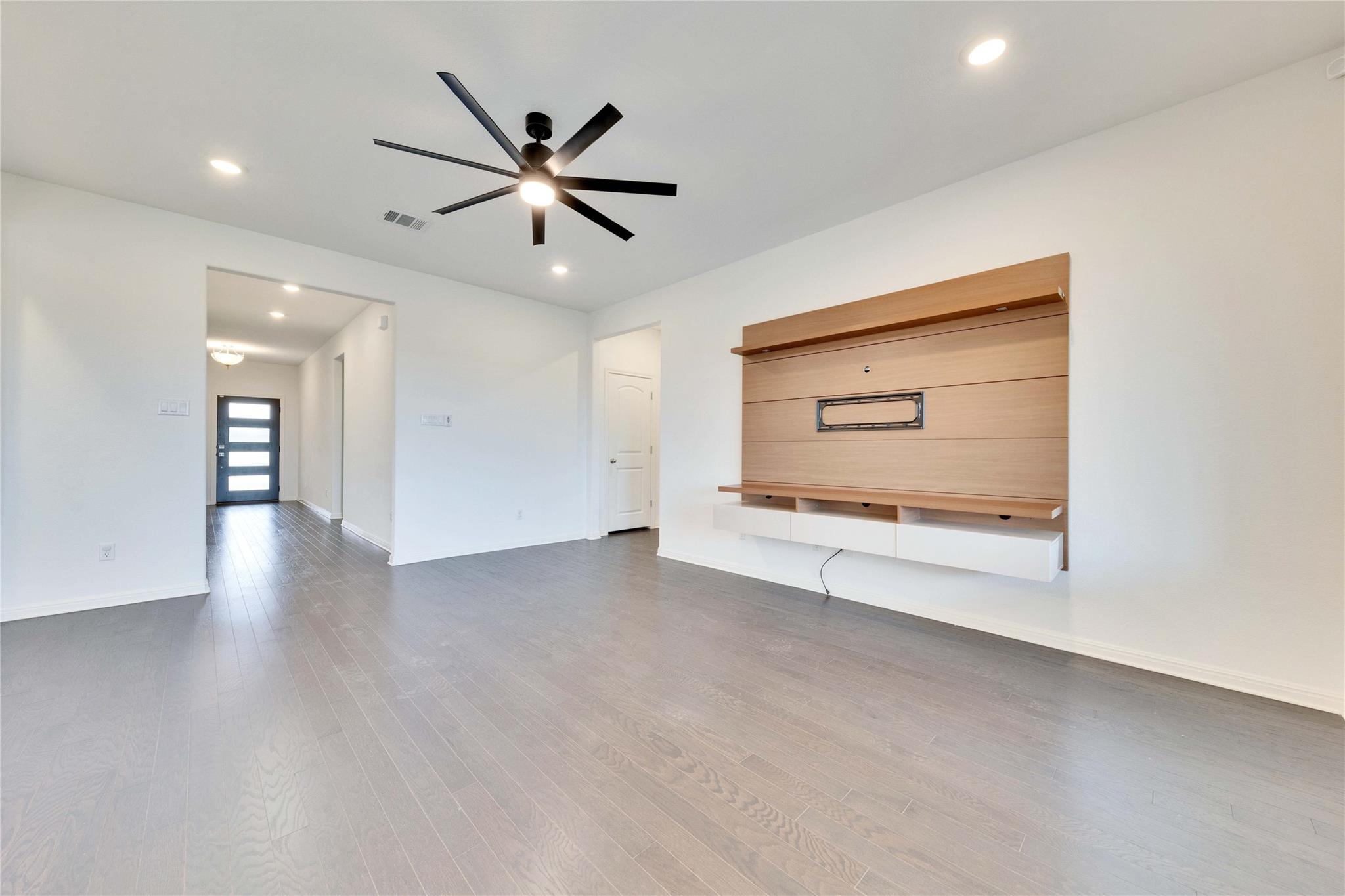 17728 Zinfandel Dr, Pflugerville, TX 78660