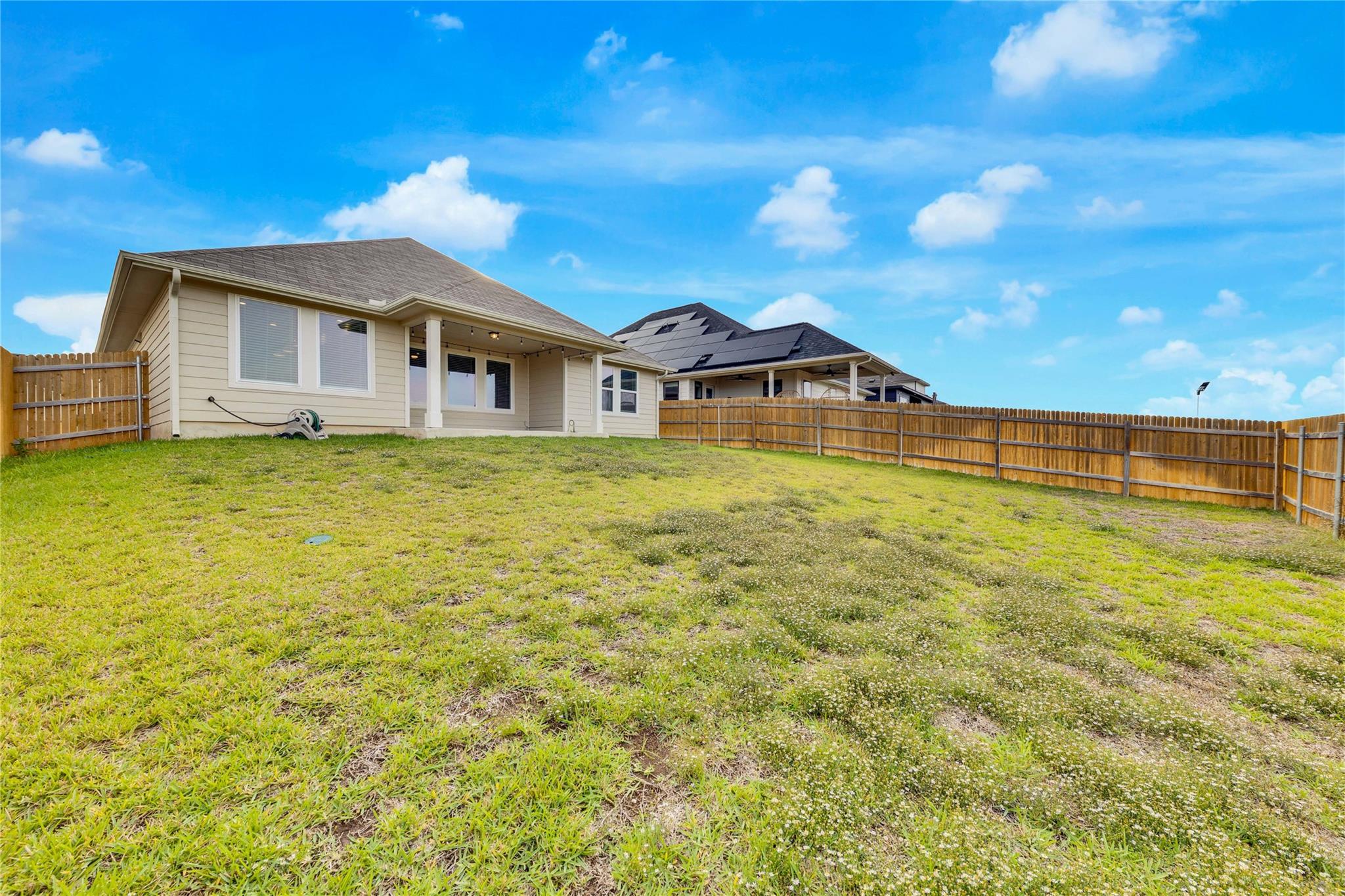 17728 Zinfandel Dr, Pflugerville, TX 78660