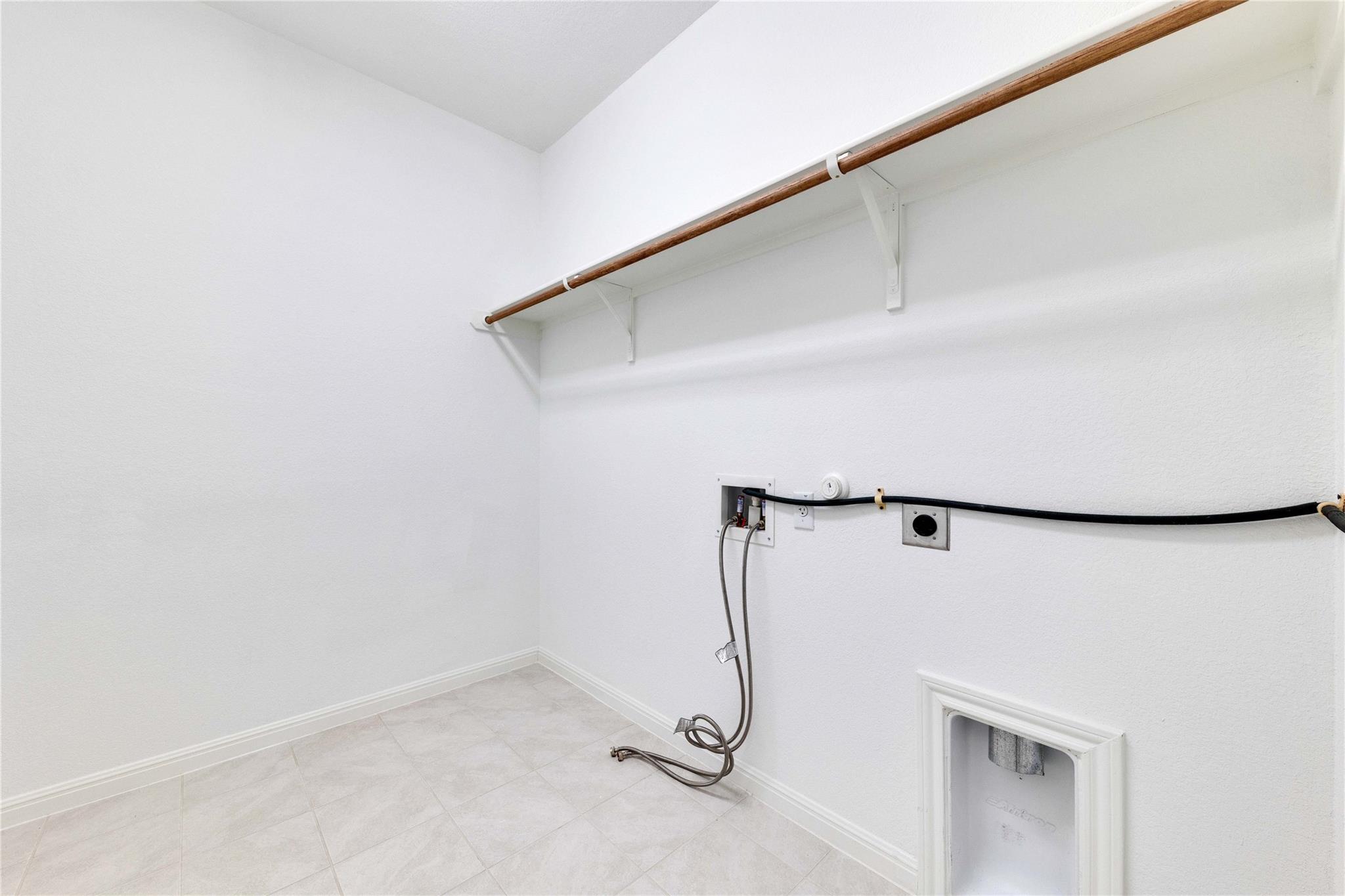 17728 Zinfandel Dr, Pflugerville, TX 78660