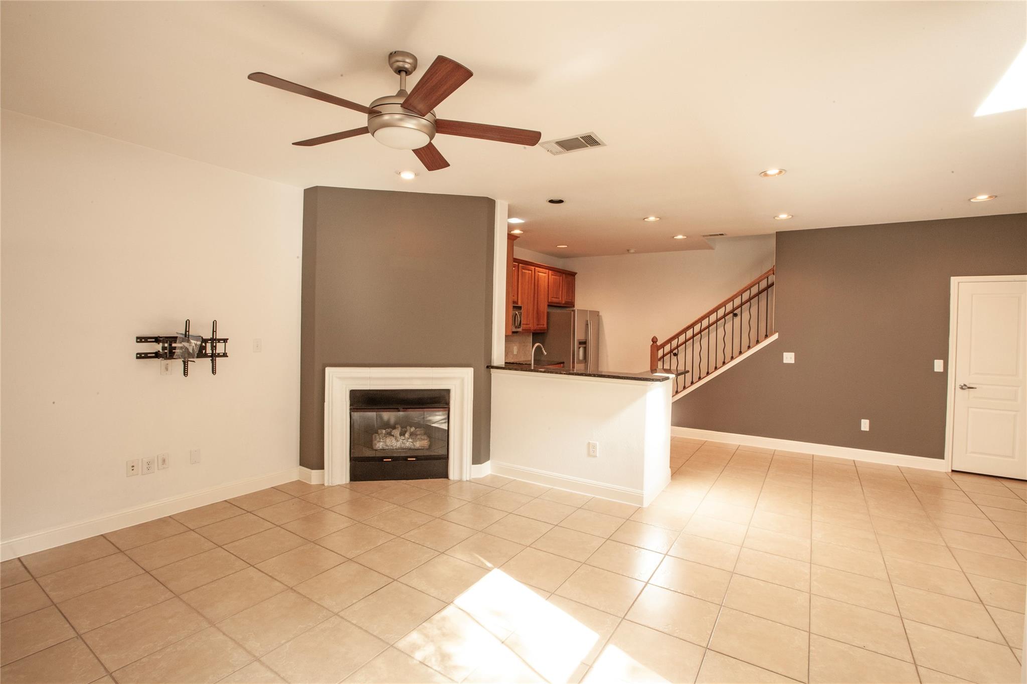 3406 Menchaca Rd # 28, Austin, TX 78704