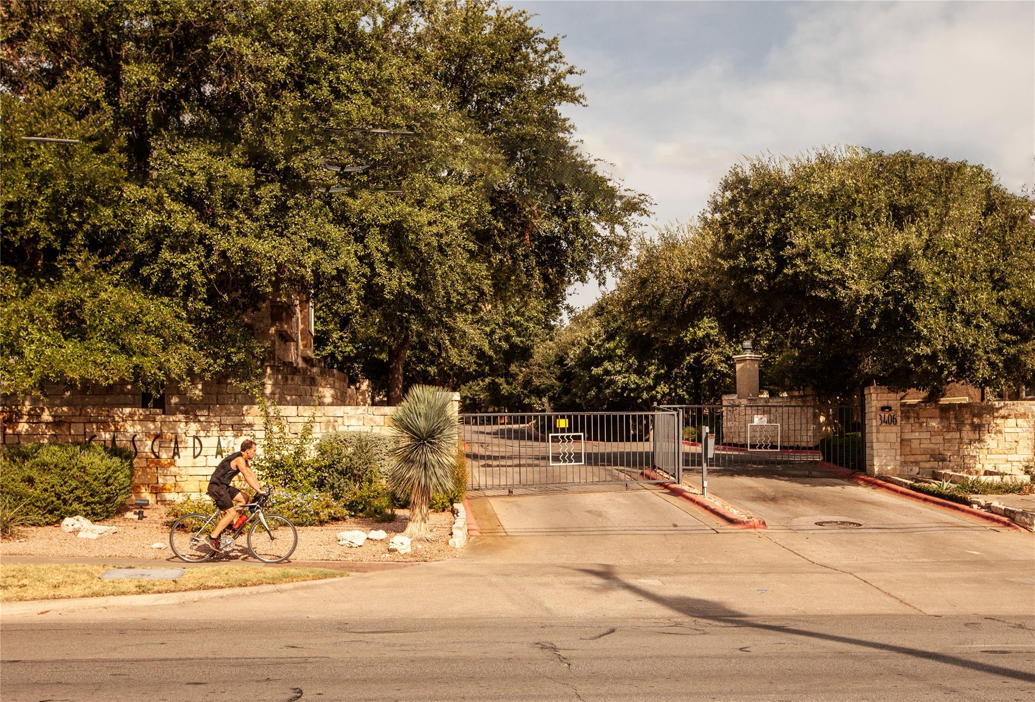 3406 Menchaca Rd # 28, Austin, TX 78704