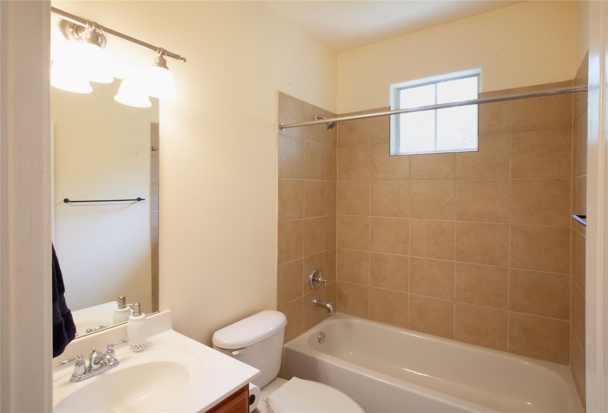 3406 Menchaca Rd # 28, Austin, TX 78704