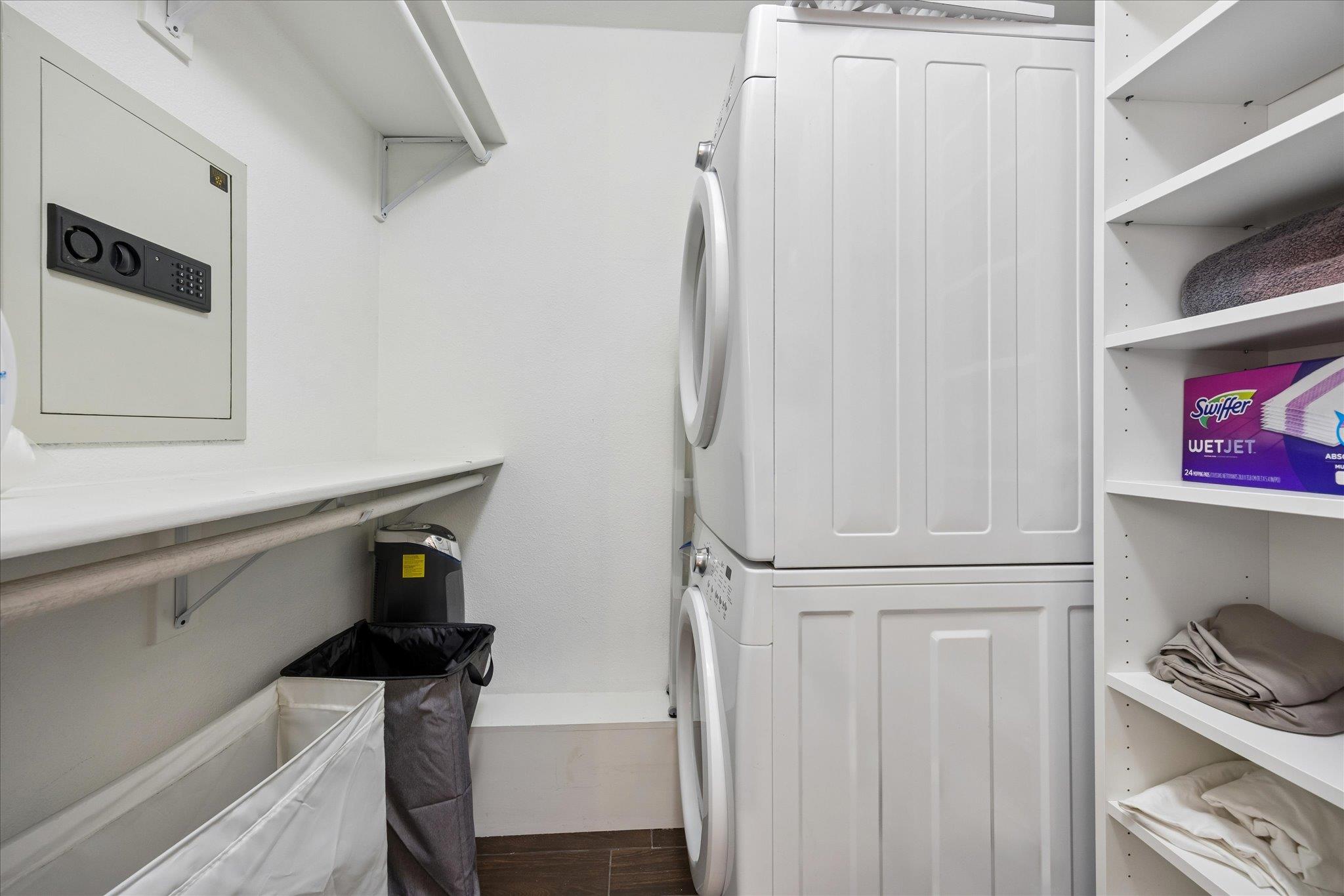 1510 W 6th St # 206, Austin, TX 78703