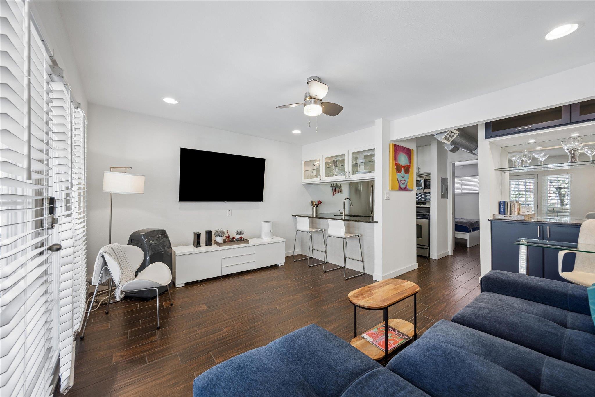 1510 W 6th St # 206, Austin, TX 78703