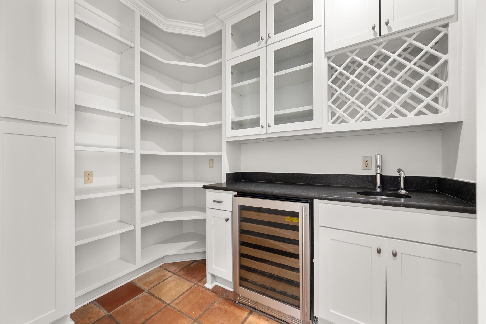 1301 Kent Ln, Austin, TX 78703