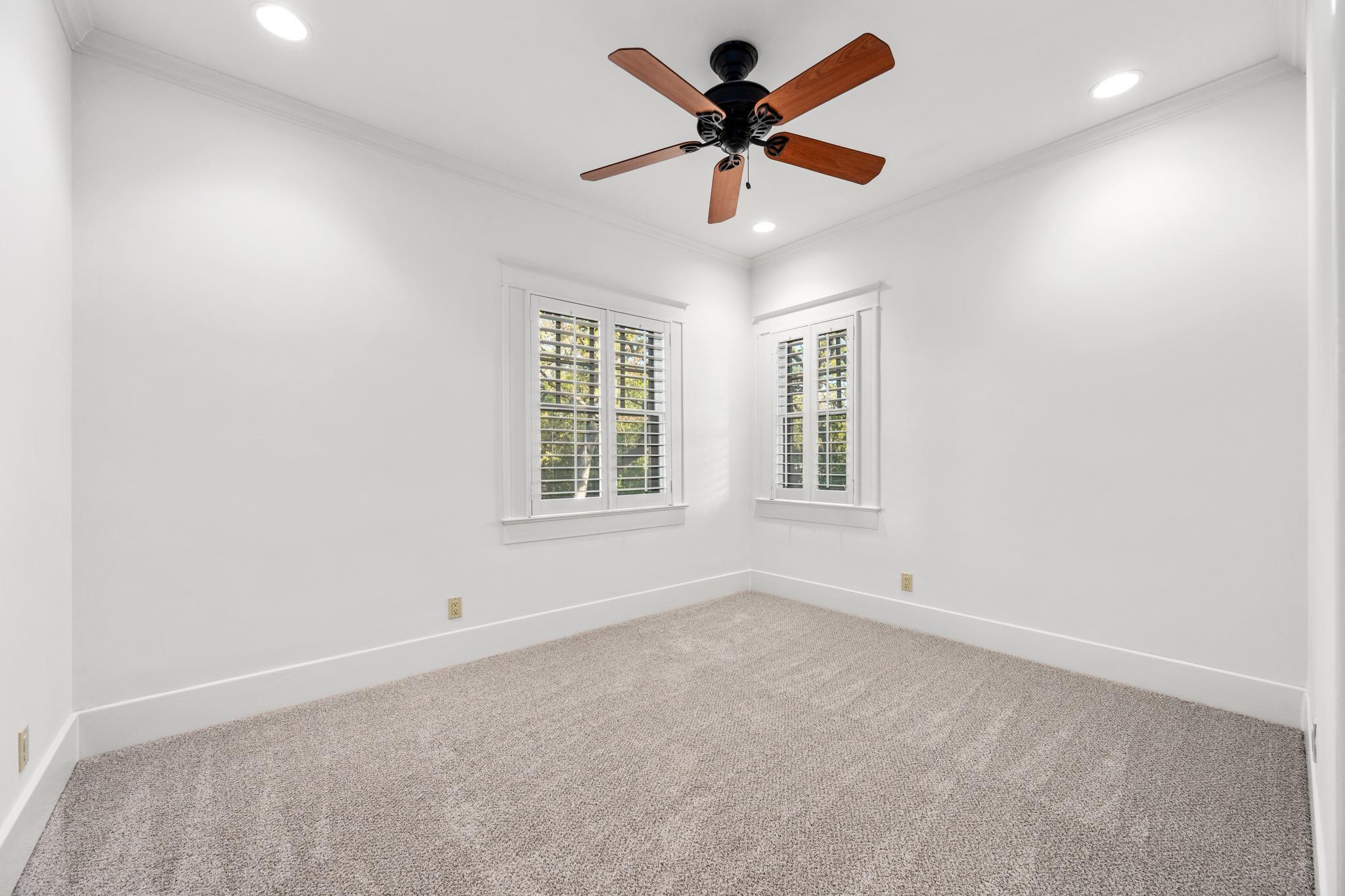 1301 Kent Ln, Austin, TX 78703