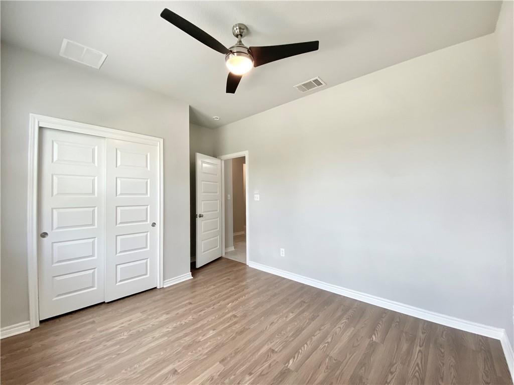 2112 Pecan Island Dr, Leander, TX 78641