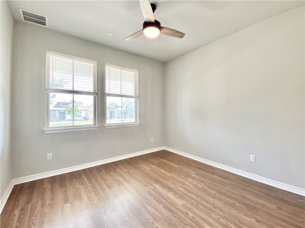 2112 Pecan Island Dr, Leander, TX 78641