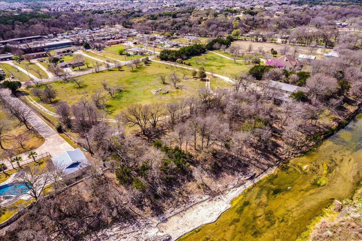 1409 Orchard Dr, Leander, TX 78641