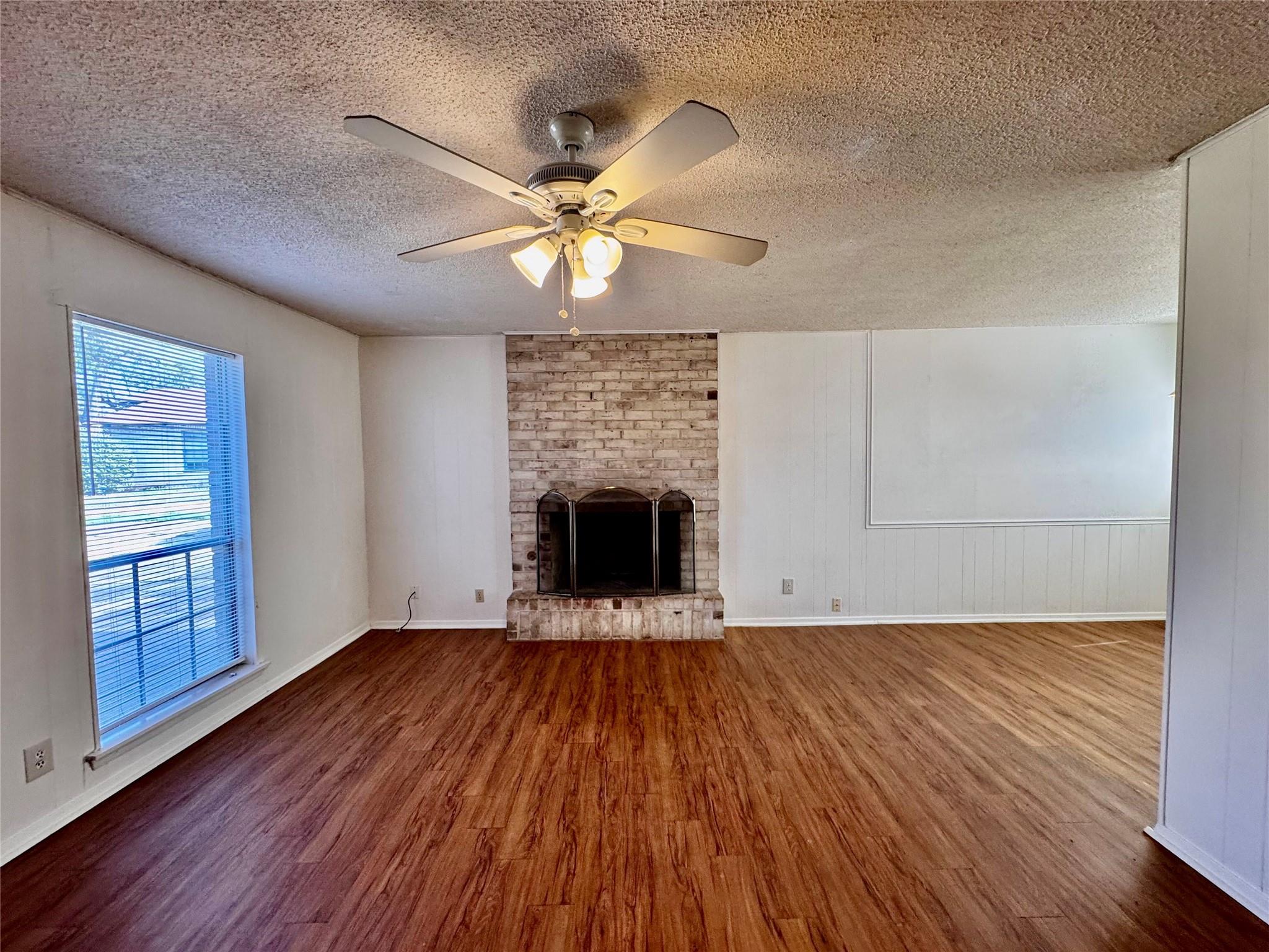 4703 Sagebrush Trl # B, Austin, TX 78745