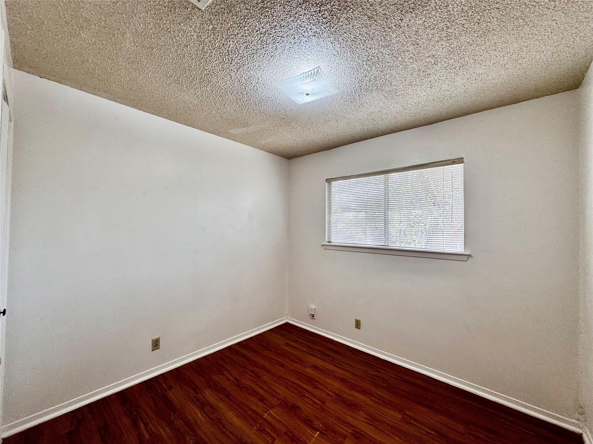 4703 Sagebrush Trl # B, Austin, TX 78745