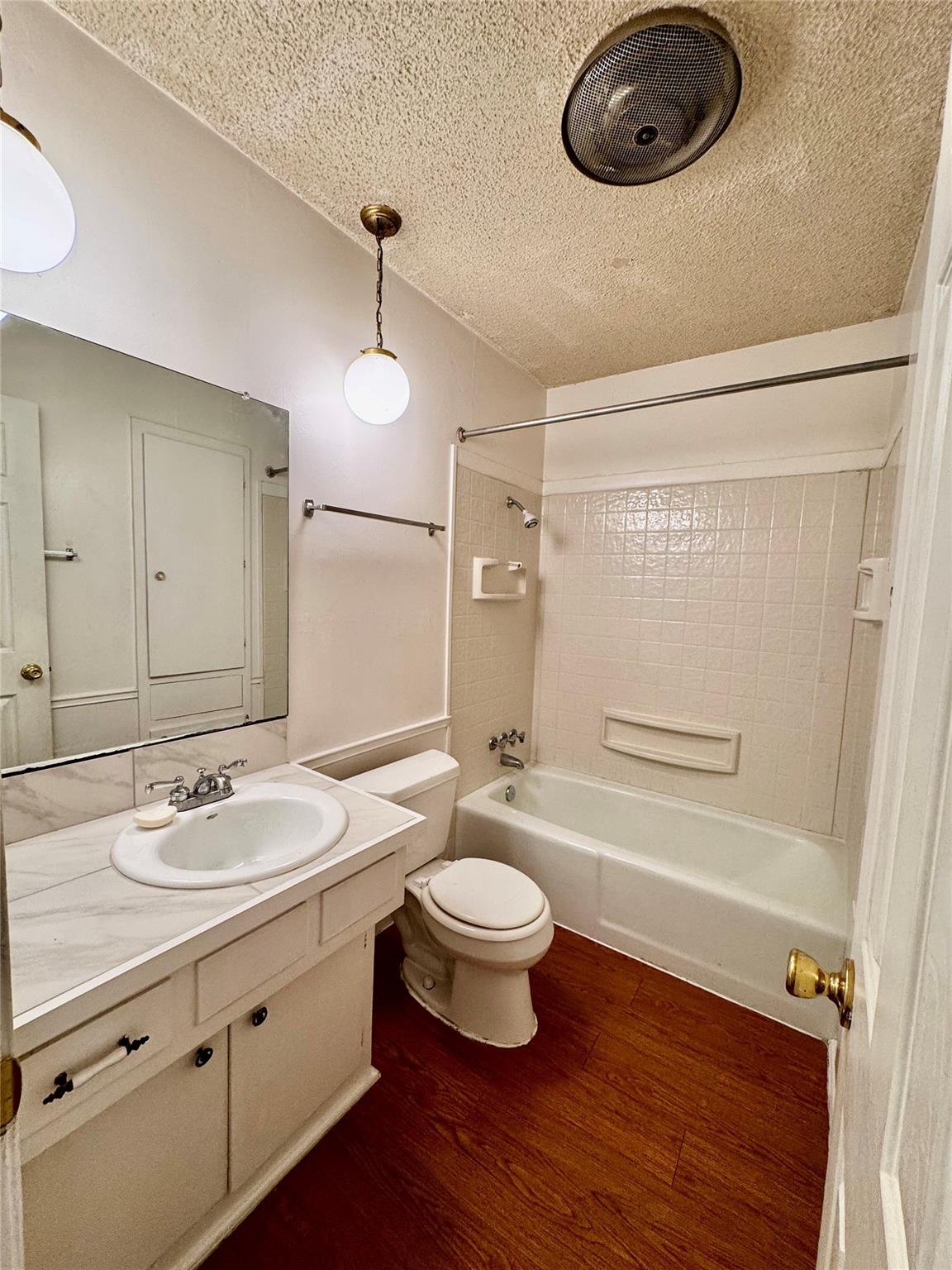 4703 Sagebrush Trl # B, Austin, TX 78745