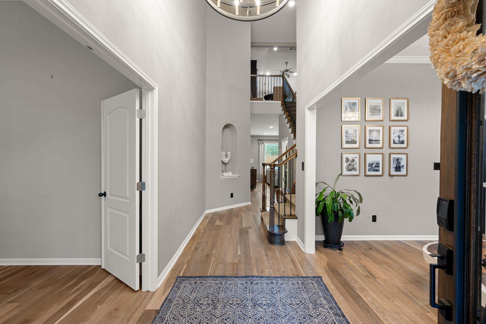 12109 Montclair Bnd, Austin, TX 78732