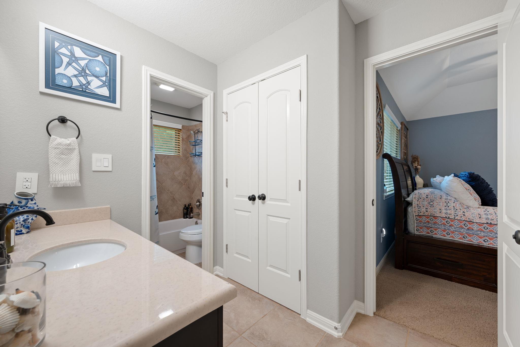 12109 Montclair Bnd, Austin, TX 78732