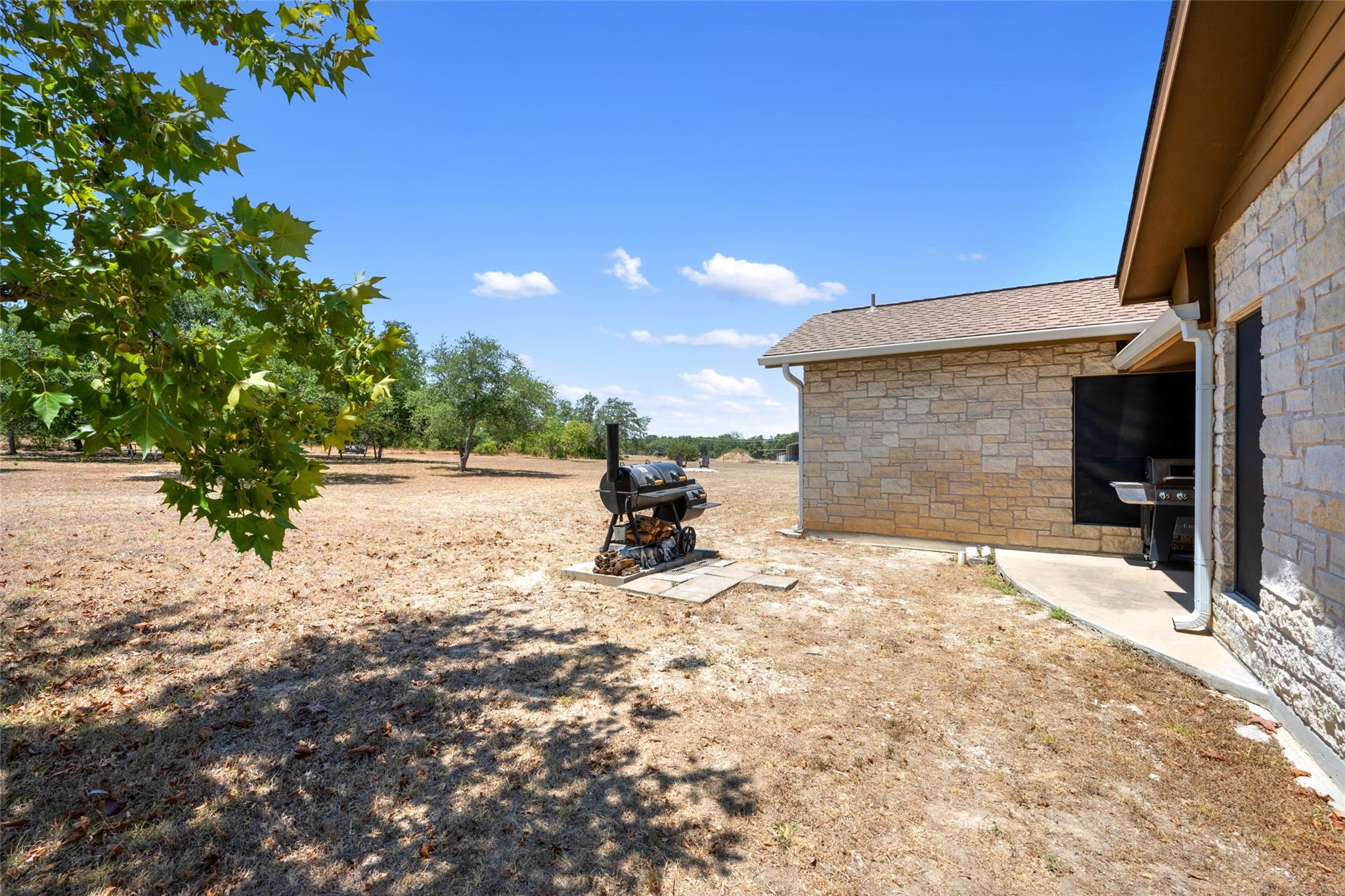 120 Craigen Rd, Liberty Hill, TX 78642
