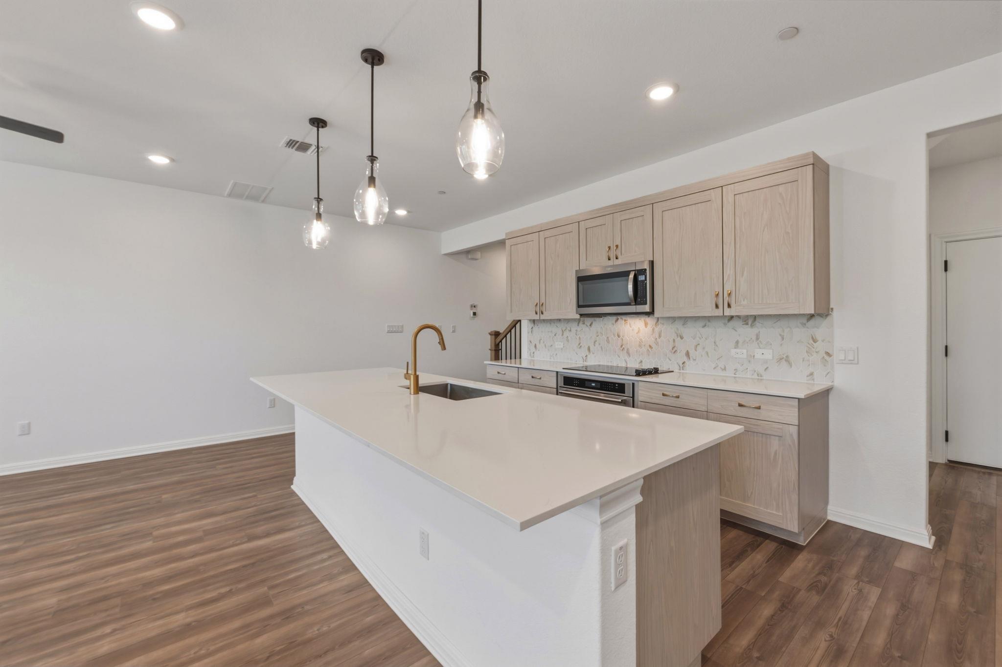 2725 Woodall Dr # 203, Cedar Park, TX 78613