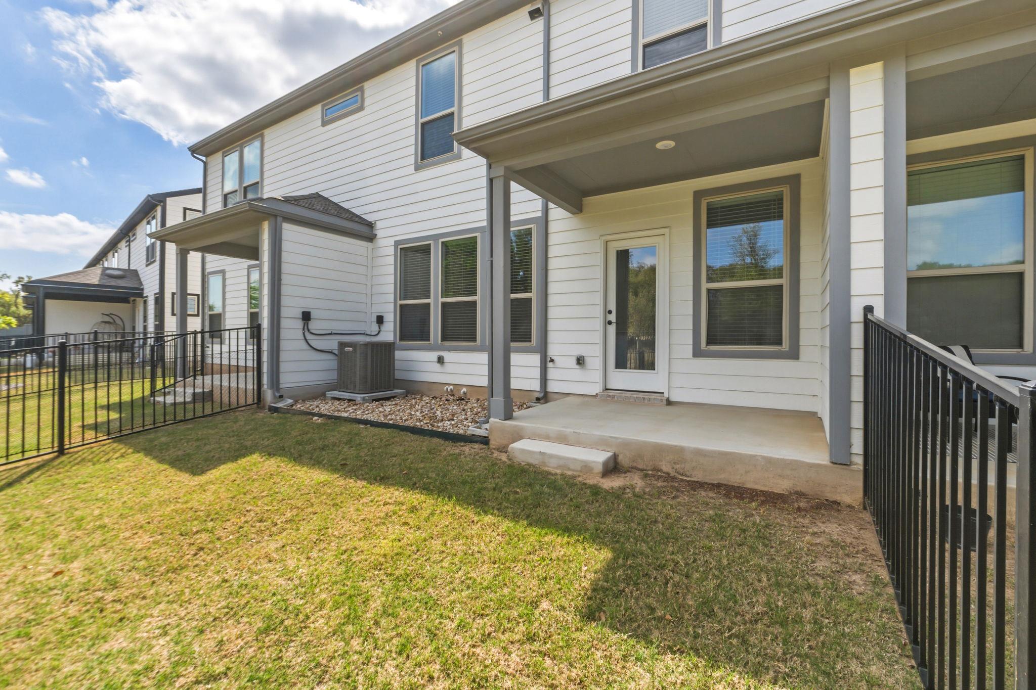 2725 Woodall Dr # 203, Cedar Park, TX 78613