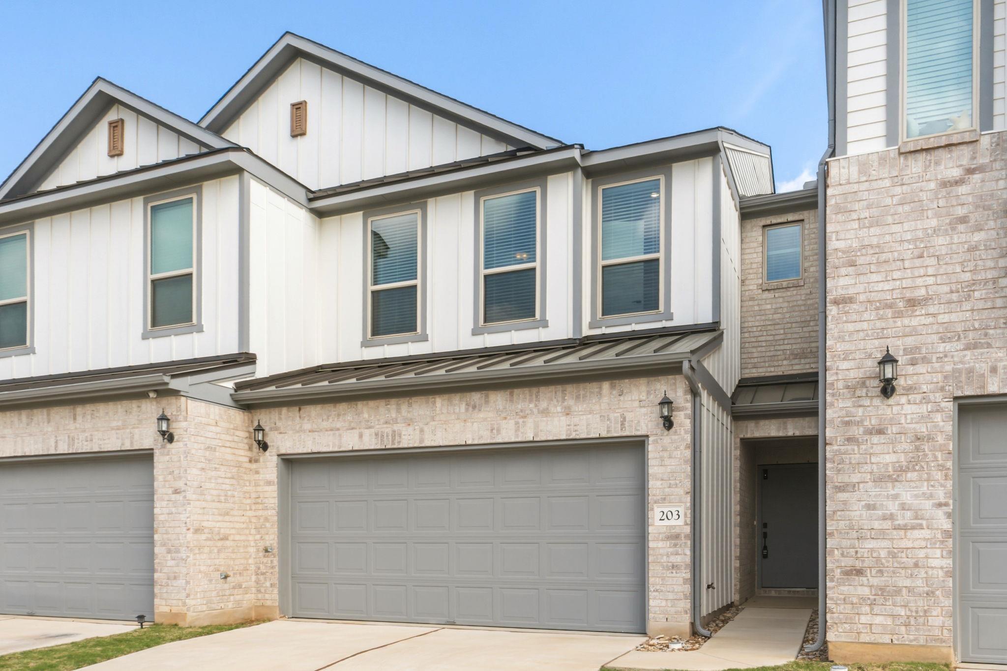 2725 Woodall Dr # 203, Cedar Park, TX 78613