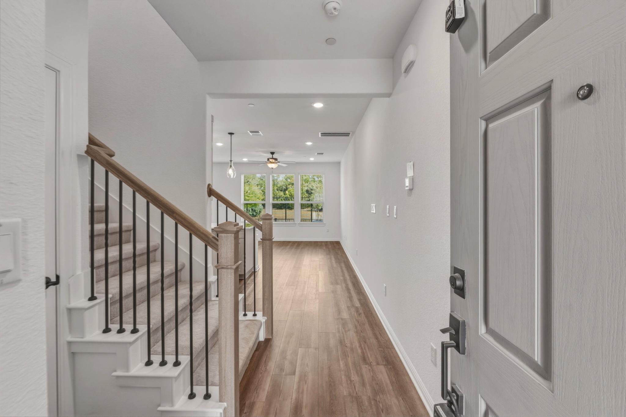 2725 Woodall Dr # 203, Cedar Park, TX 78613