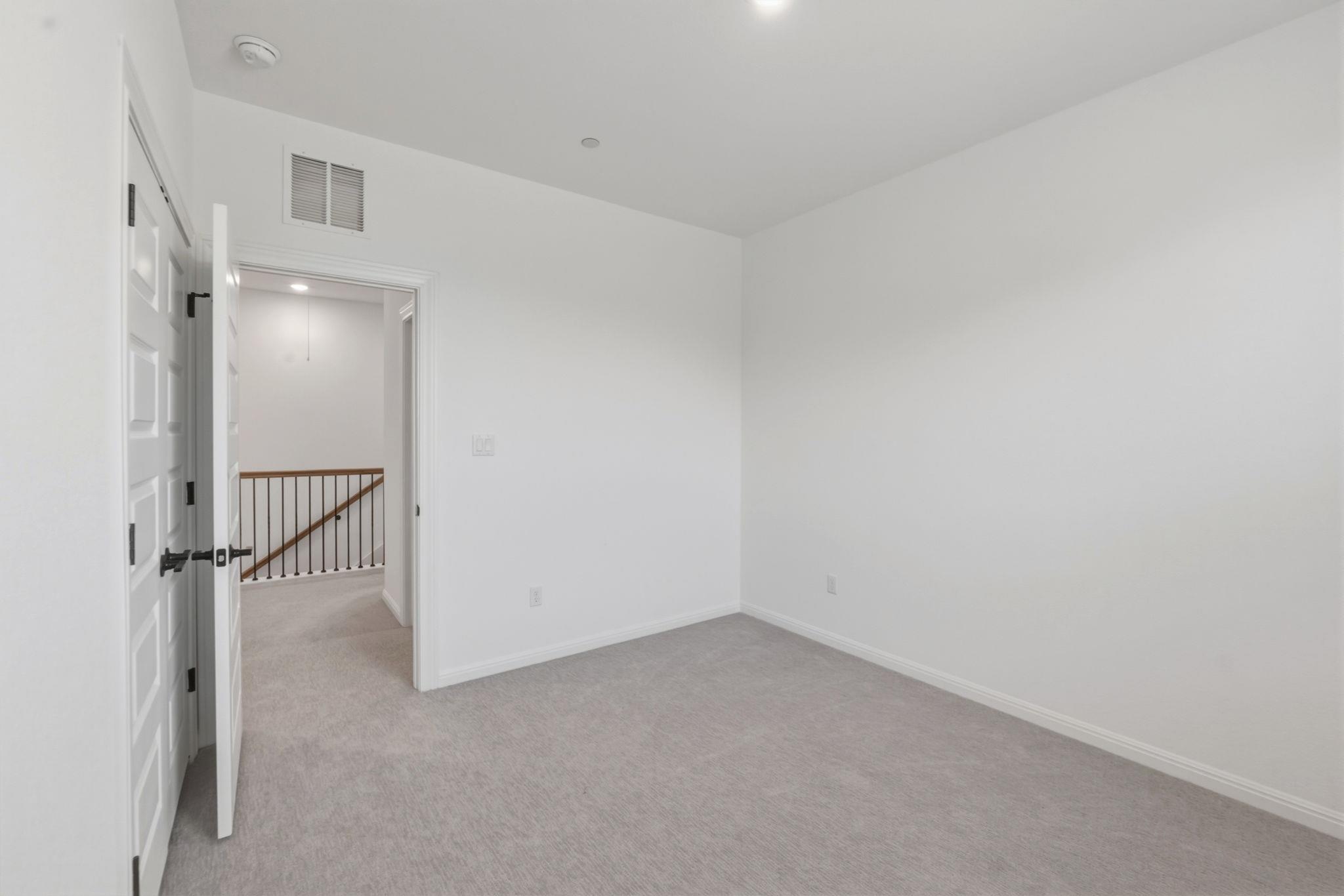 2725 Woodall Dr # 203, Cedar Park, TX 78613