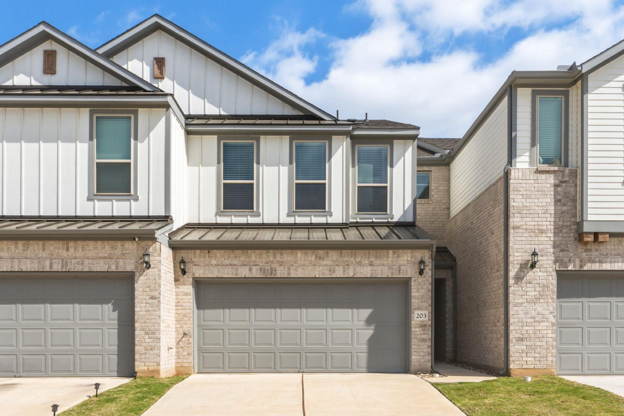 2725 Woodall Dr # 203, Cedar Park, TX 78613