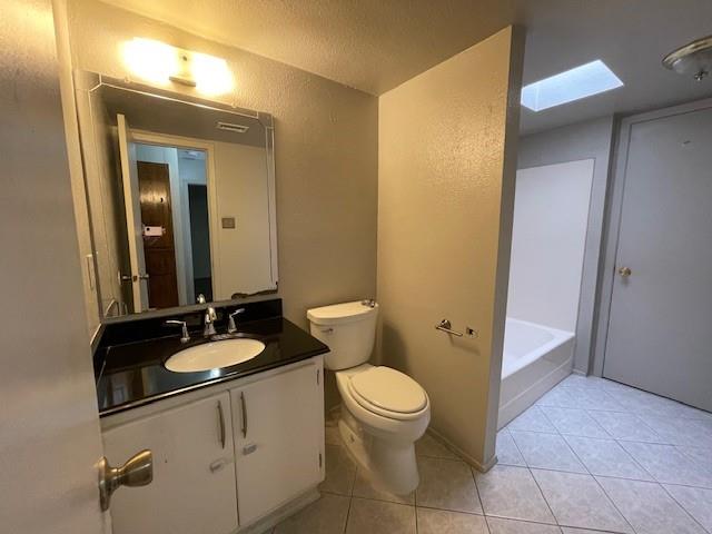 8808 Mountain Ridge Dr # B, Austin, TX 78759