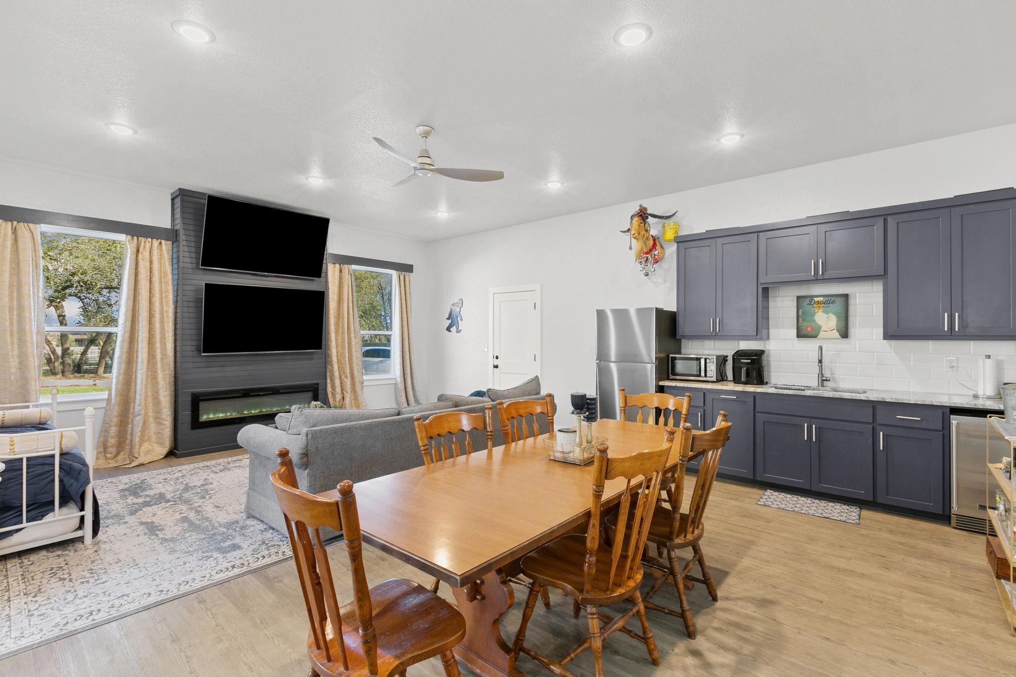 8292 Hartrick Bluff Rd, Temple, TX 76502