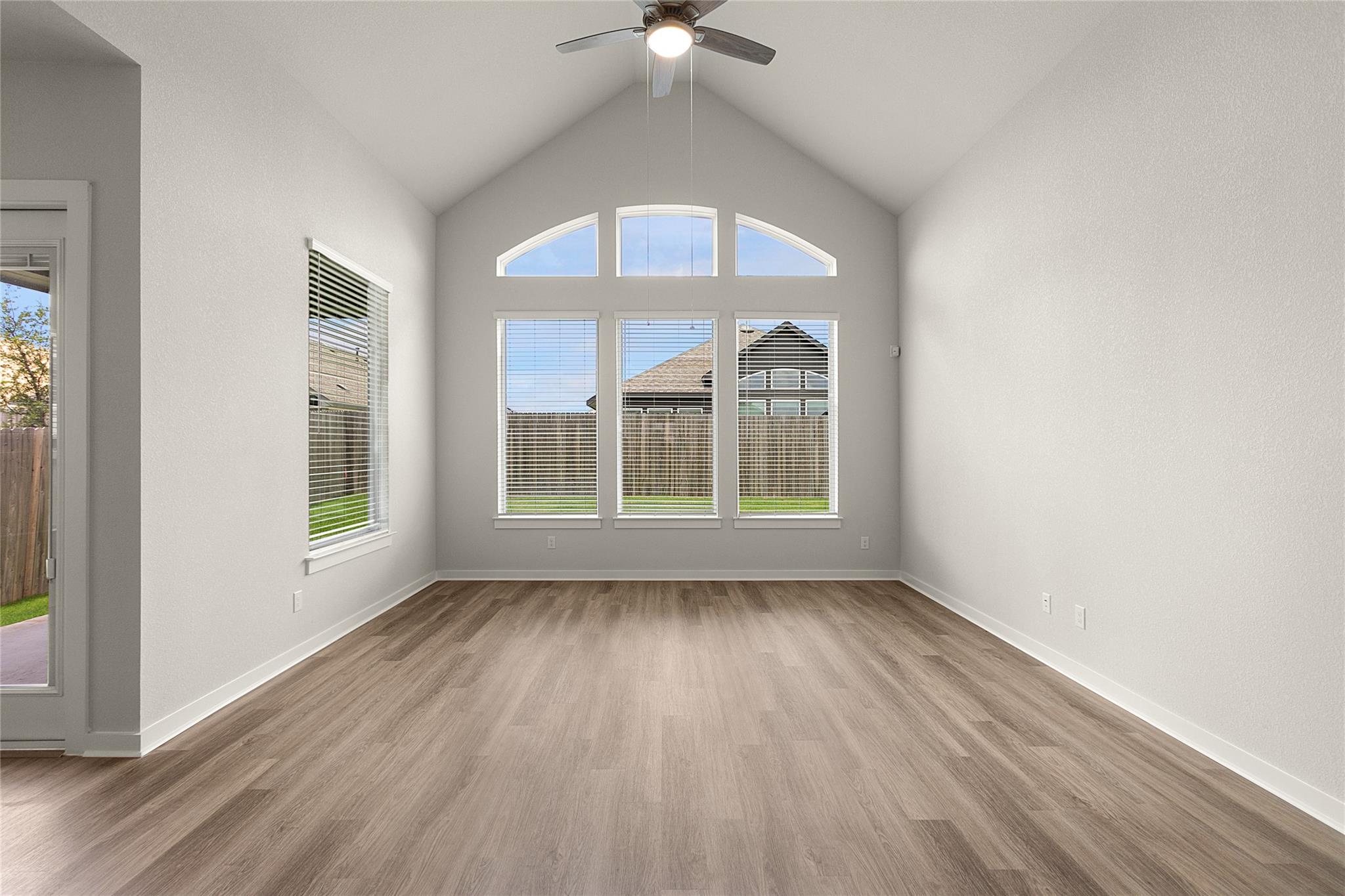 233 West Faulkner St, Liberty Hill, TX 78642