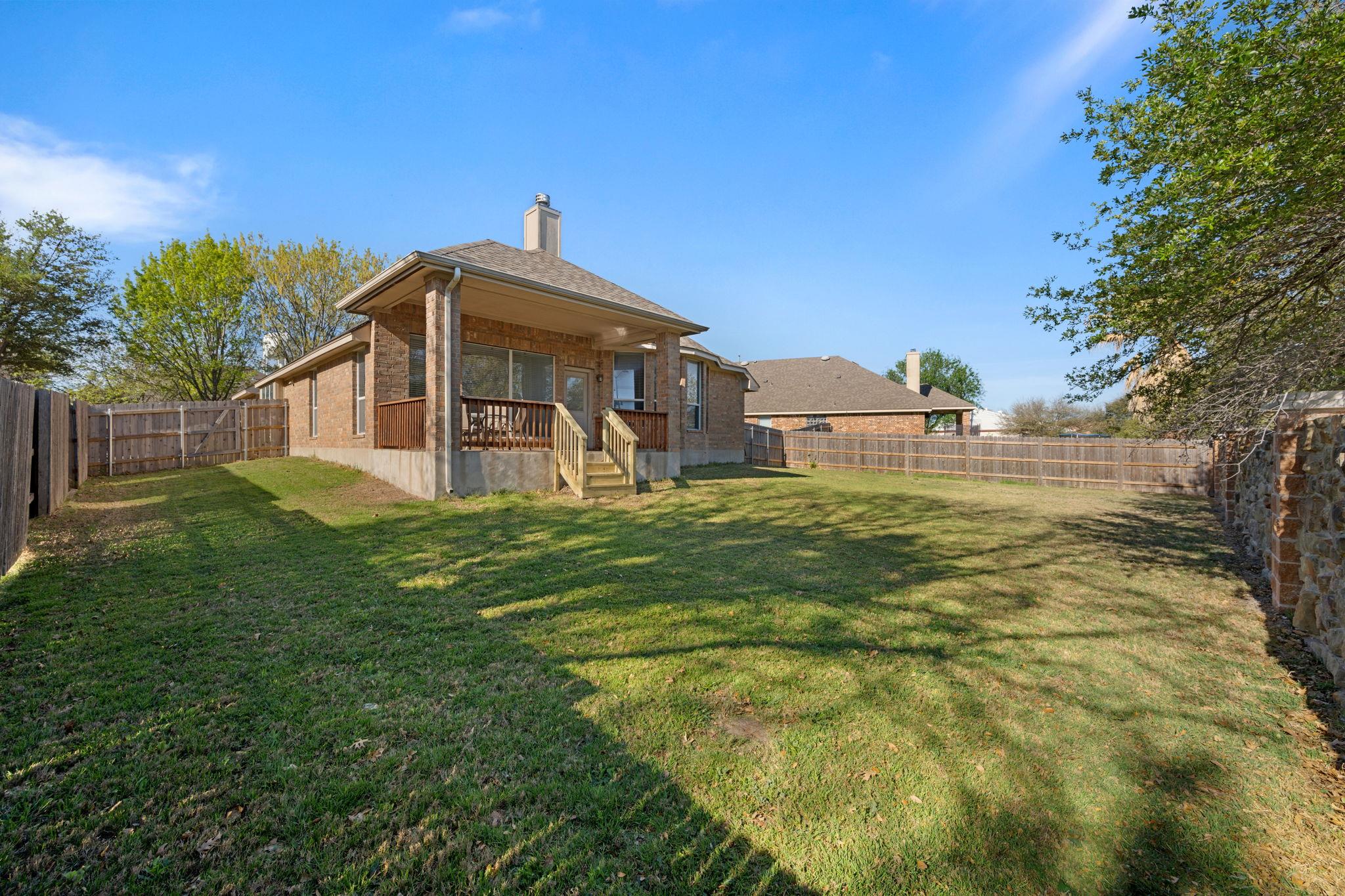 2221 Village View Loop, Pflugerville, TX 78660