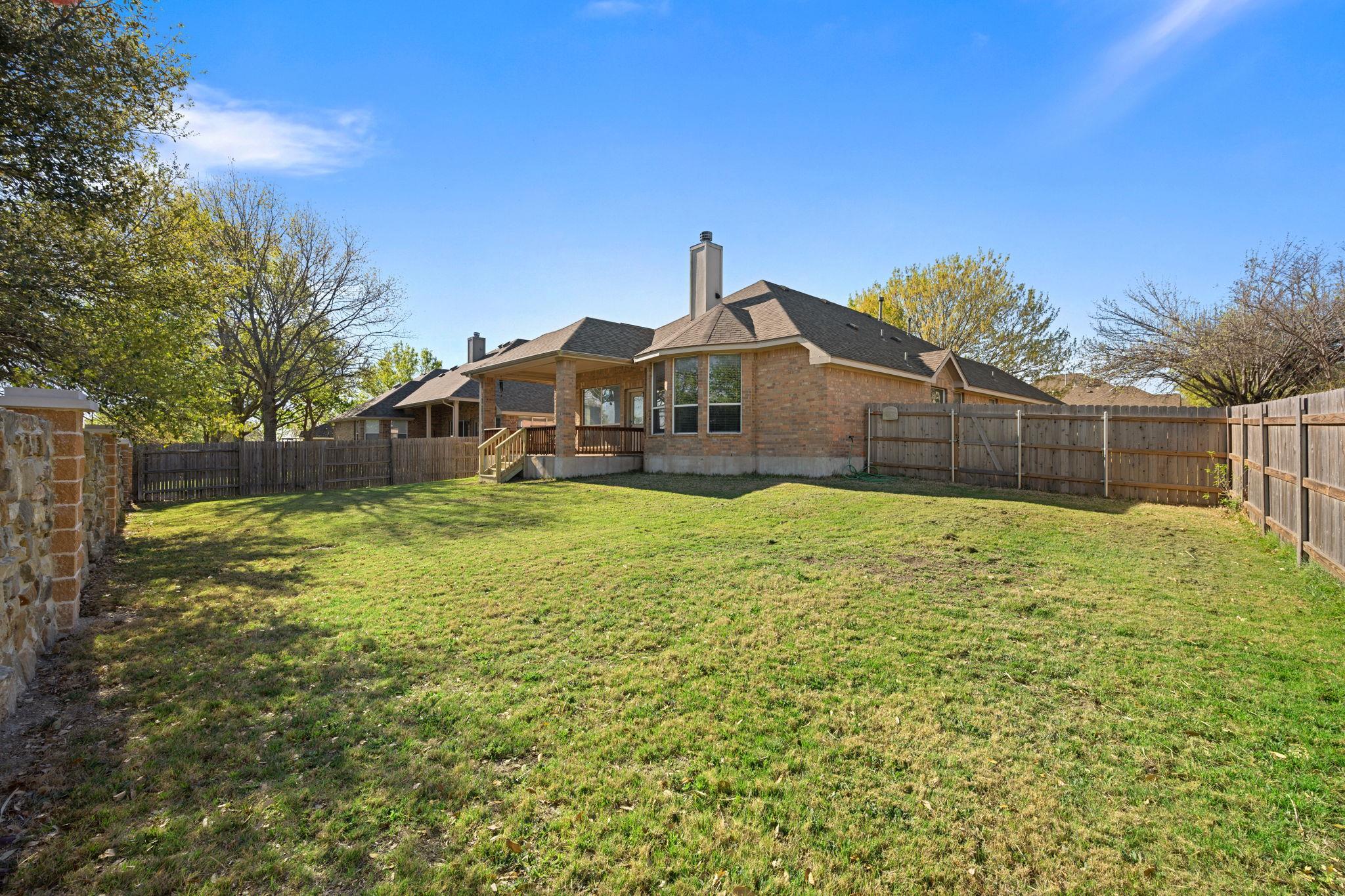 2221 Village View Loop, Pflugerville, TX 78660