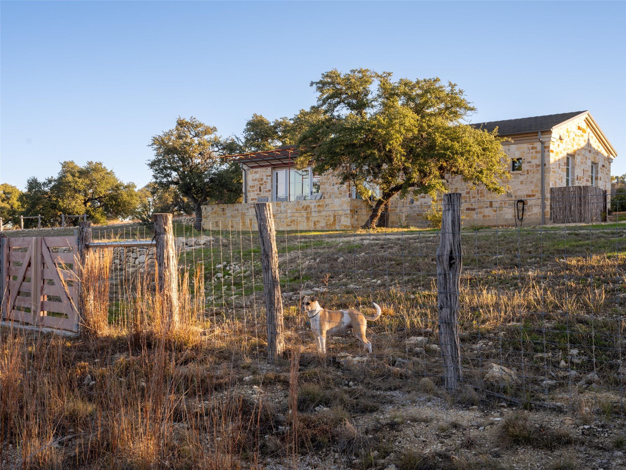 1934 N Walnut Springs Rd, Johnson City, TX 78636