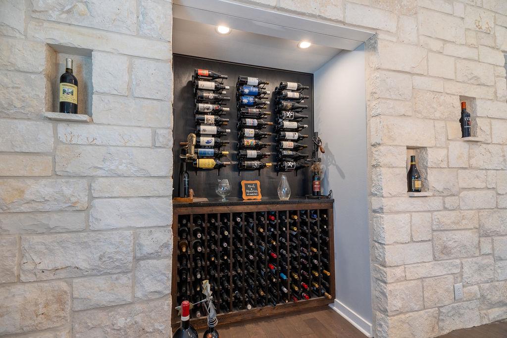 579 Triple S Trl, Johnson City, TX 78636